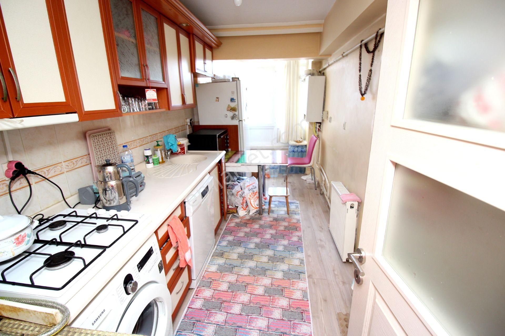 Emre Emlak'tan İstasyon'da Arakat Balkonlu 3+1 Satılık Daire - Görsel 8