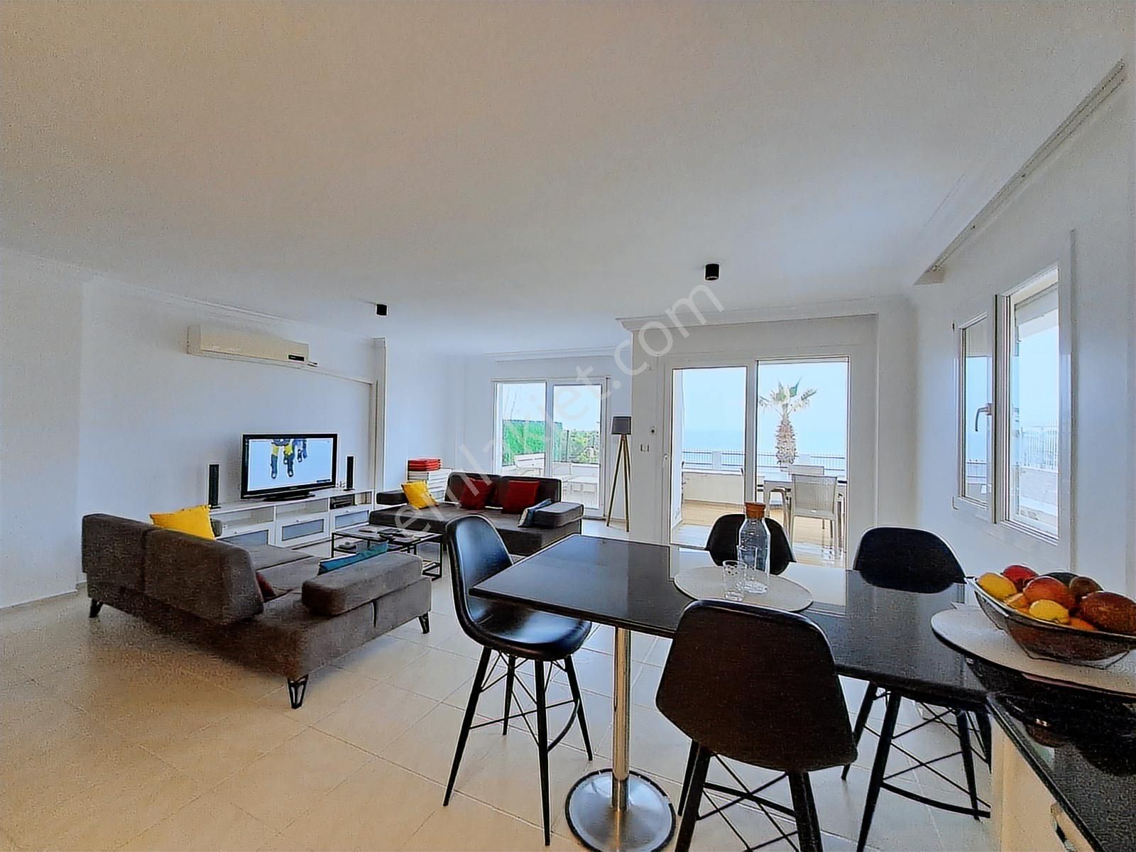 Denize Sıfır, 110 Metrekare Bahçe Katı, Daire - Görsel 2