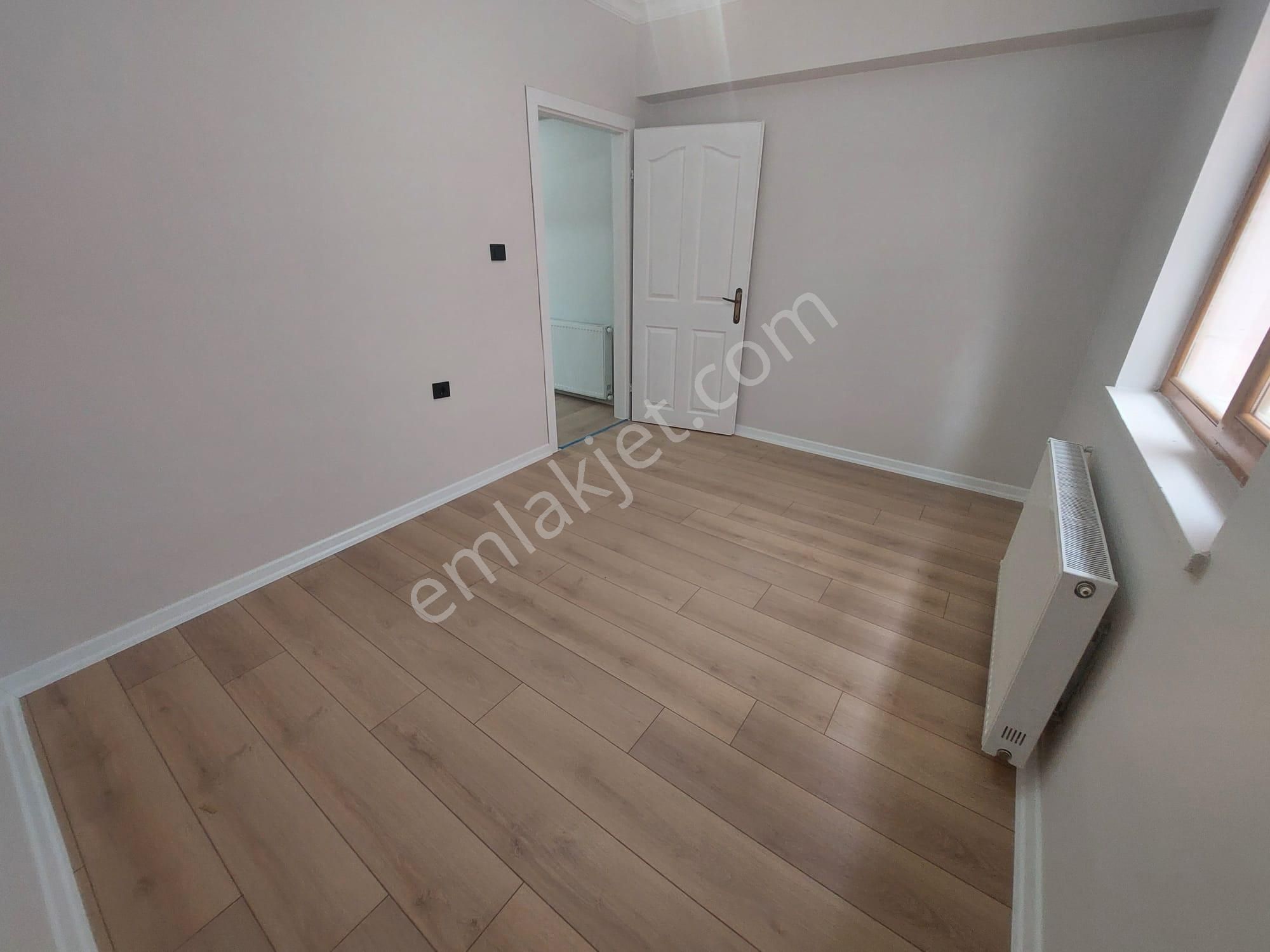 Mareşal Çakmak Mahallesinde Giriş Katta Full Yapılı Uygun Fiyatlı Satılık Daire - Görsel 3