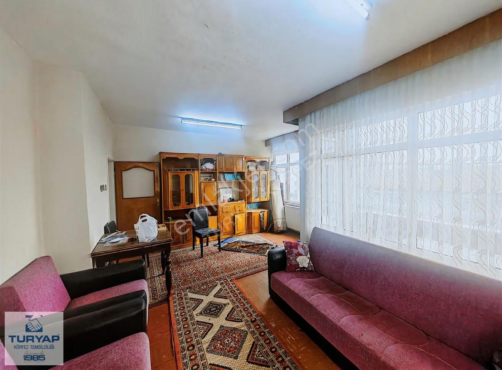 Körfez Tuğrul Caddesinde 180 M2 3+1 Satılık Daire - Görsel 4