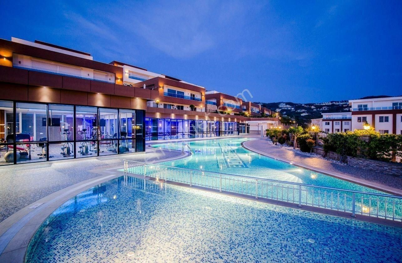 Alanya Kargıcak’ta Deniz Manzaralı, Otel Konseptli 1+1 Satılık Daire
