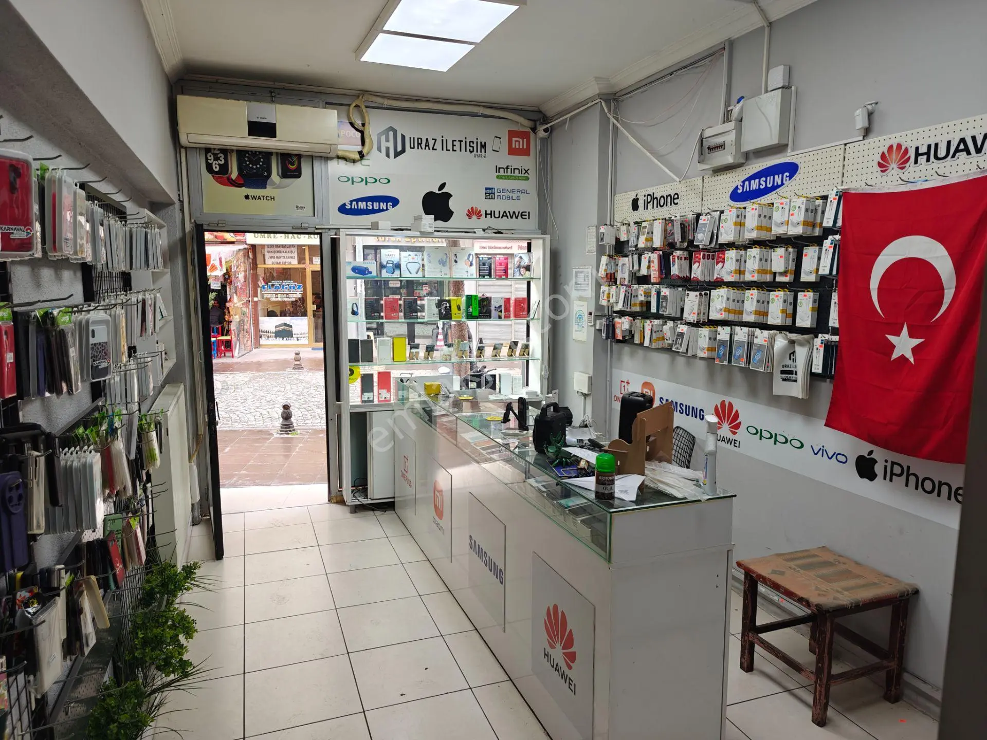 Eskişehir Çarşı Merkezde Devren Kiralık Cep Telefonu Dükkanı - Görsel 5