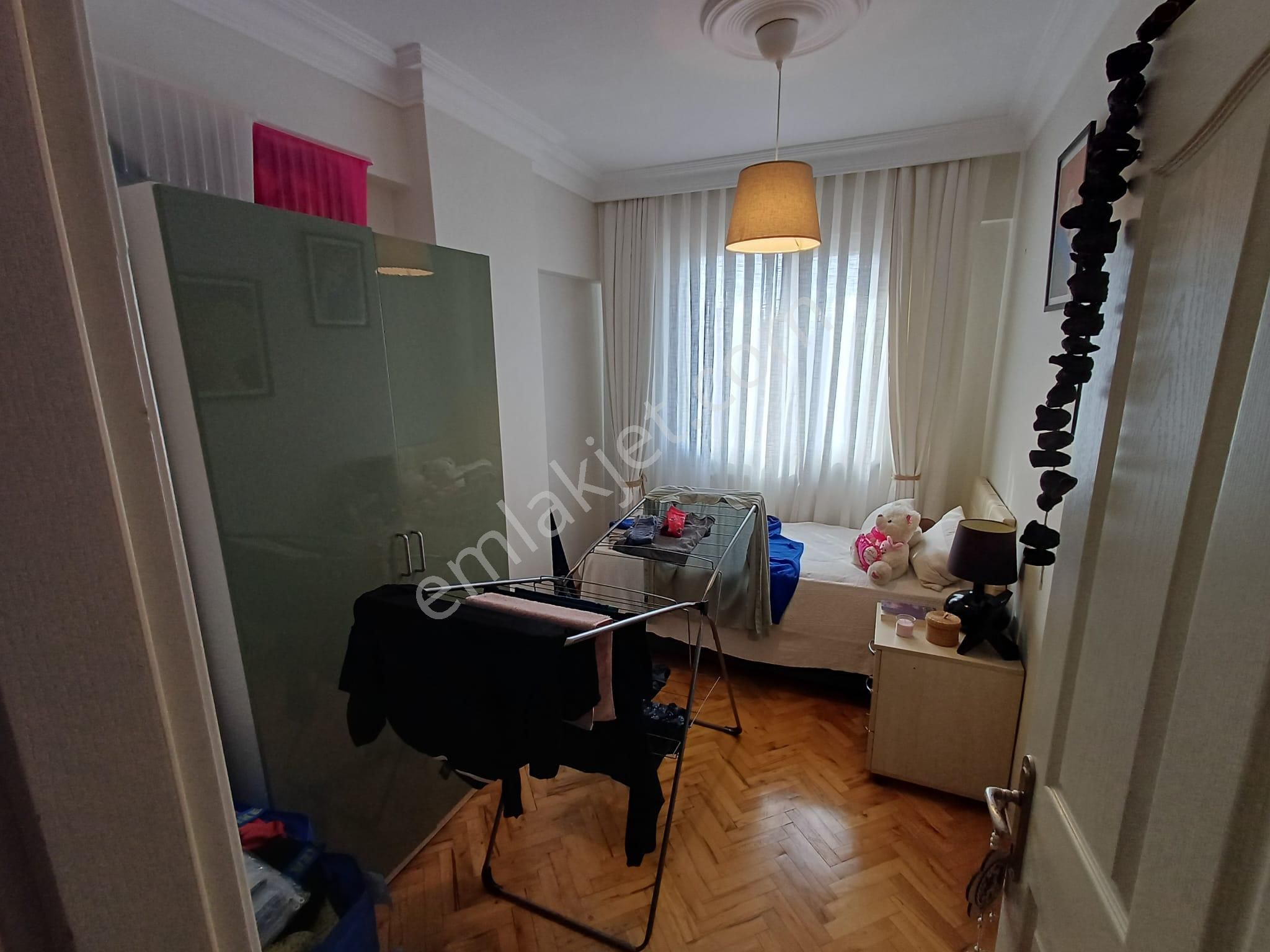 Ataşehir İçerenköy 3+1 Satılık Arakat Daire,​ - Görsel 5