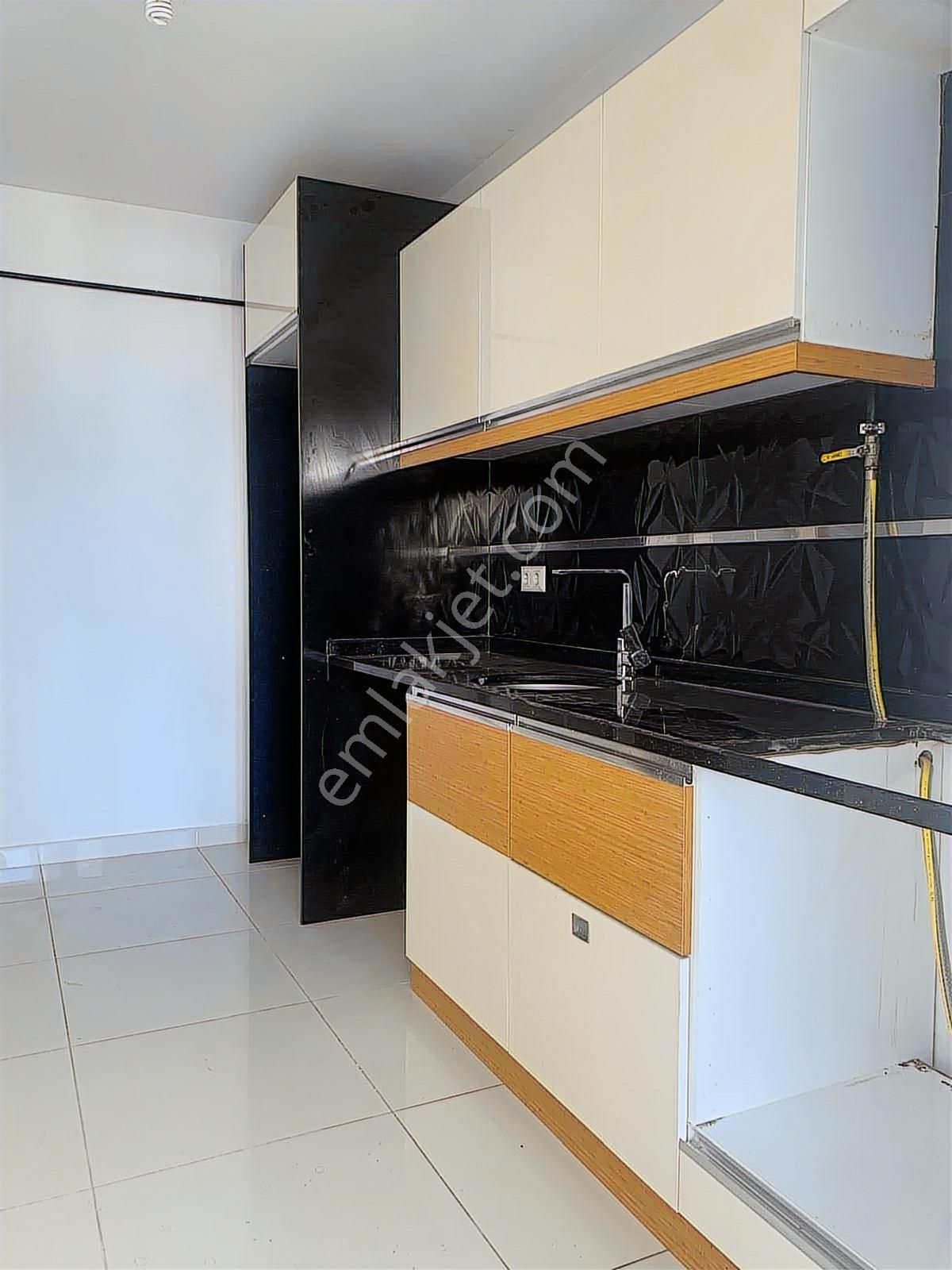 Gw Primeva Gayrimenkul Millet Mah. Site İçi 5.kat 2+1 Daire - Görsel 28