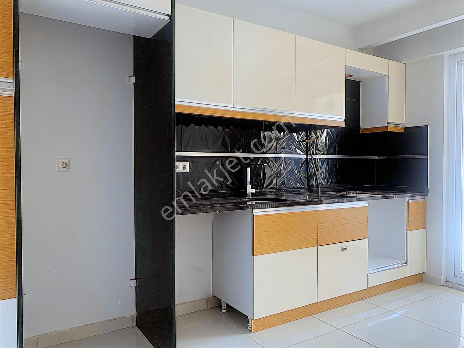 Gw Primeva Gayrimenkul Millet Mah. Site İçi 5.kat 2+1 Daire - Görsel 33