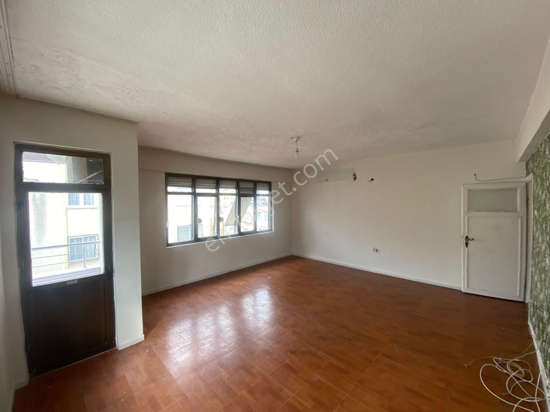 Prestij'den Palmiye'de Asansörlü İçi Yapılı Geniş Oturumlu 3+1 Daire - Görsel 9