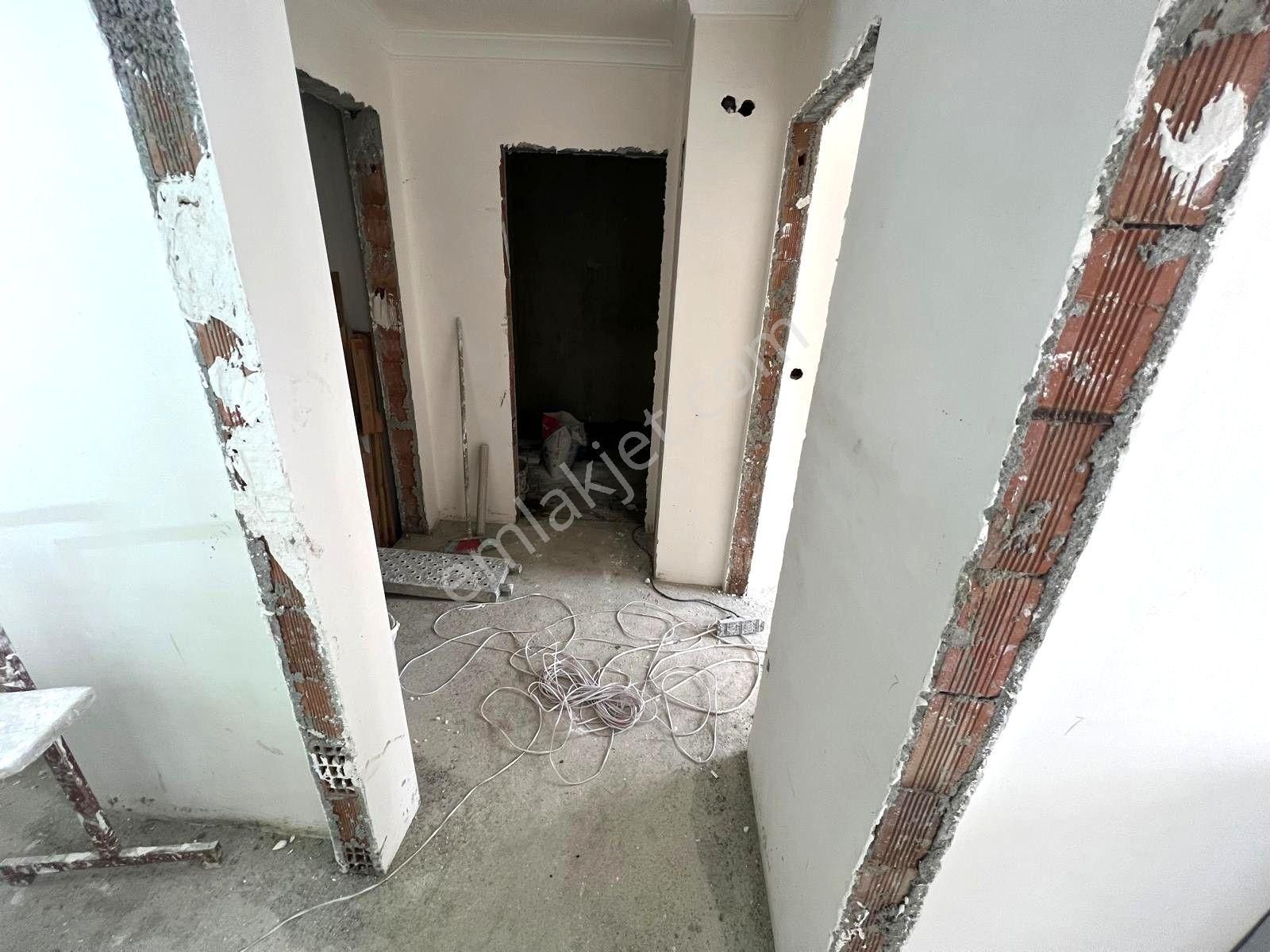 Nest'ten Sefaköy Merkez'de 2+1 65m2 Ön Cephe Uygun Arakat Daire - Görsel 14