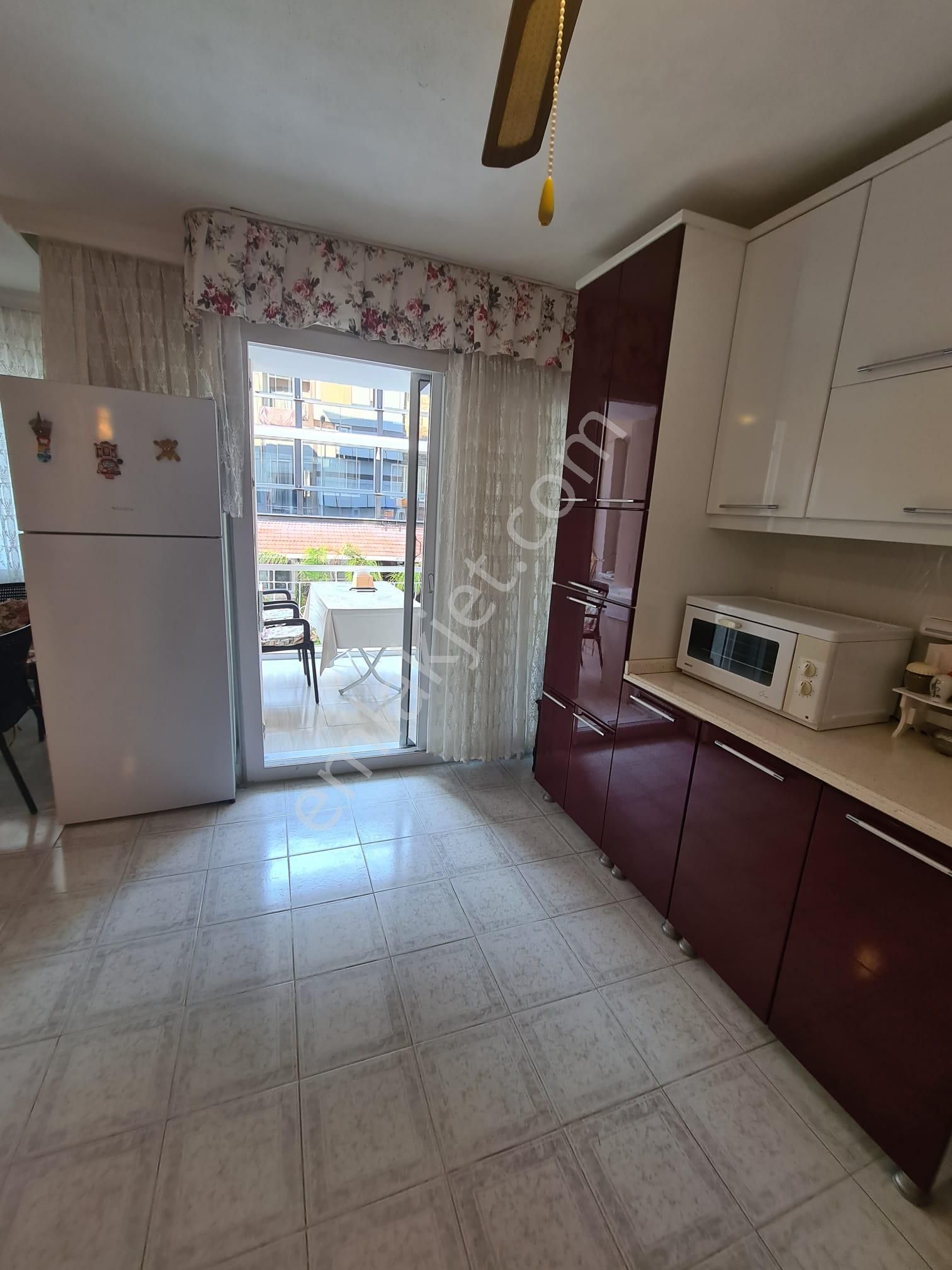 Rota Emlak'tan Gümüldürde Denize 70m Mesafede 3+1 Kiralık Daire - Görsel 5