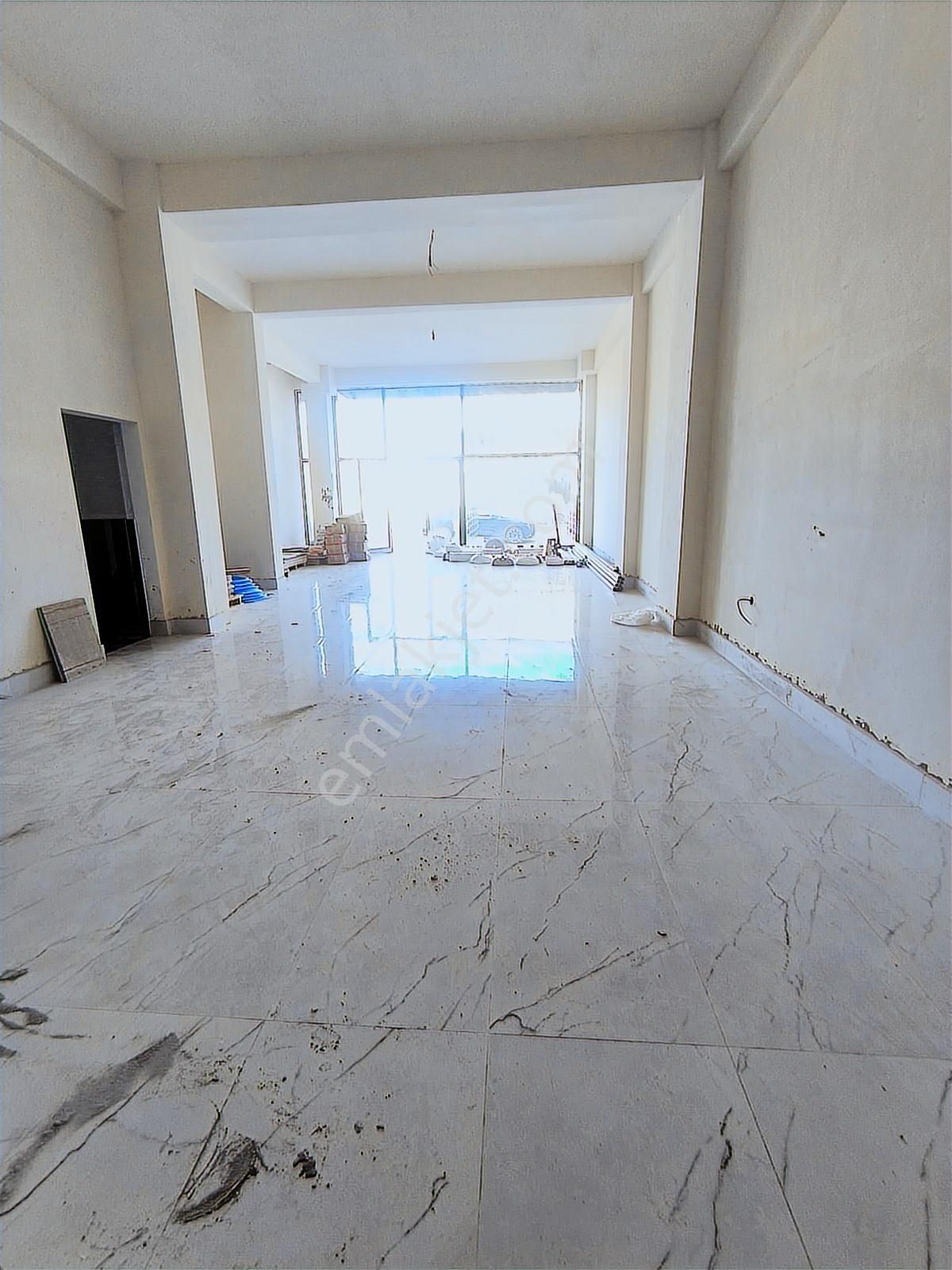 Turkuaz'dan Bankalar Caddesi Üzeri 450m2 Kiralık Çift Dükkan - Görsel 7