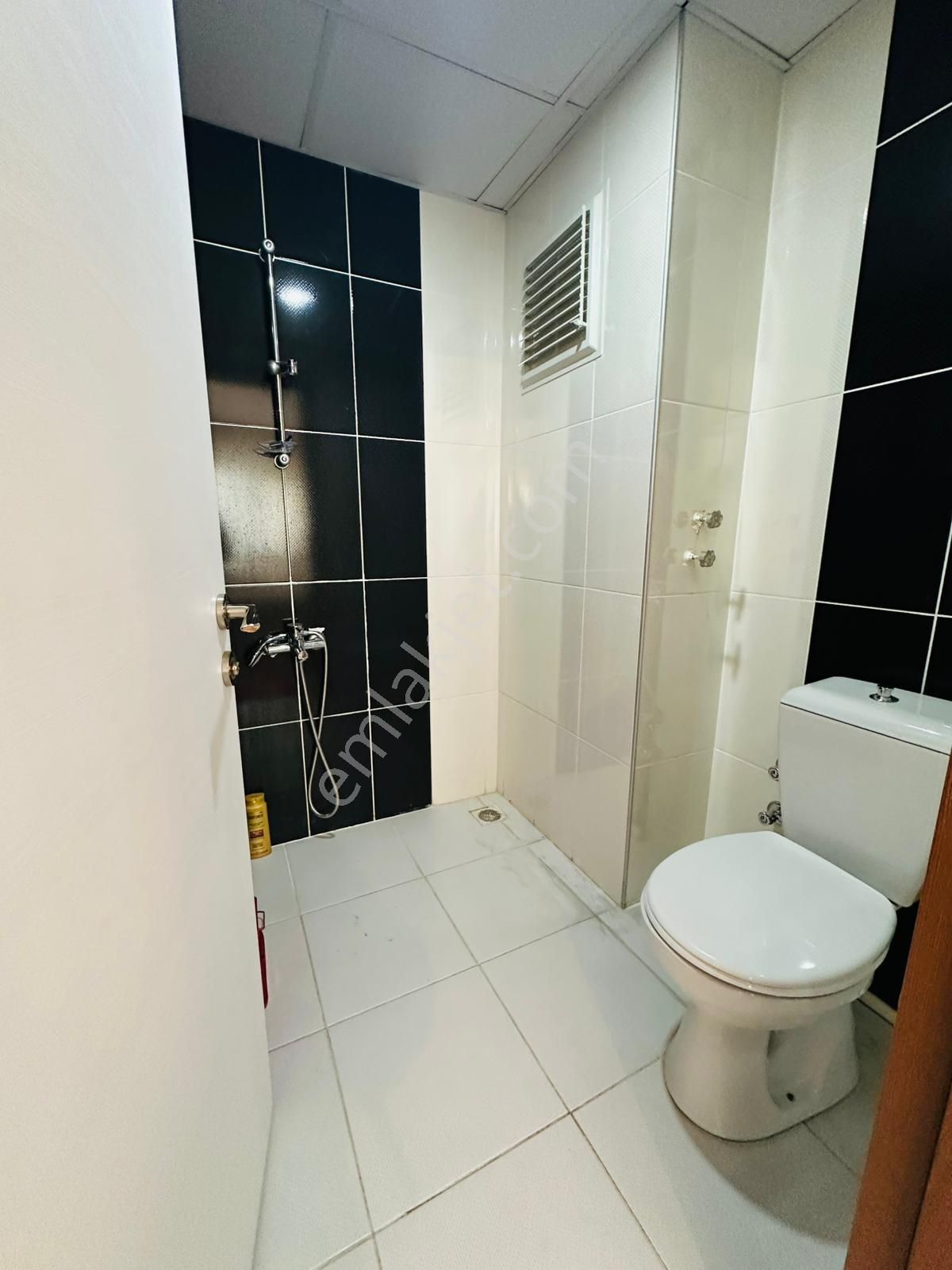 🏡 Göl-san Gayrimenkul’den 🏡 Yeşil Mah. Havuzlu Site İçerisinde 3+1 Kupon Daire !!! - Görsel 15