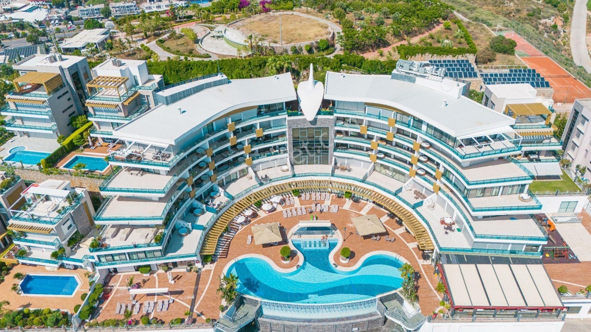 Alanya / Konaklı’da Full Deniz Manzaralı 1+1 Satılık Daire
