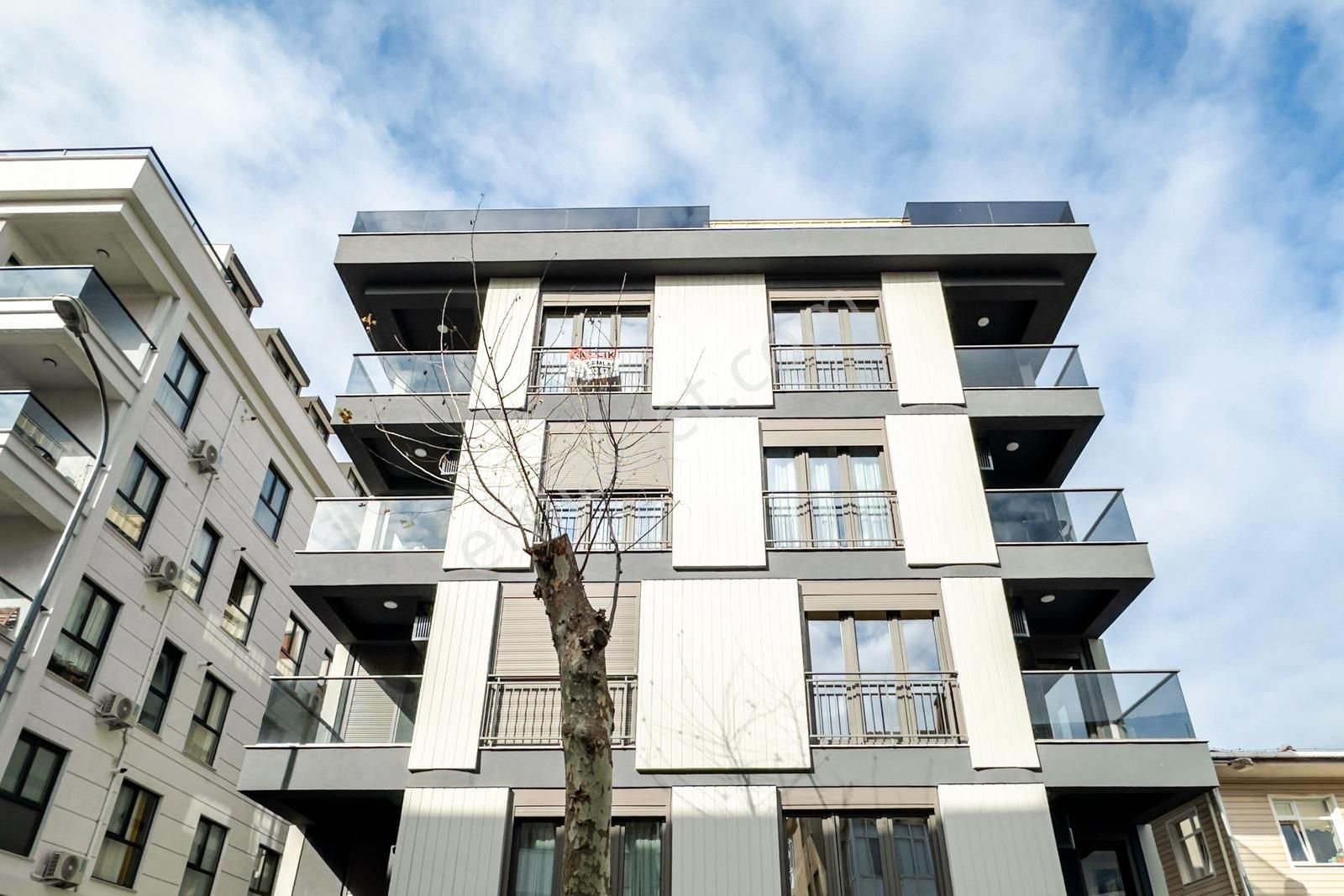 Acıbadem'de Sıfır Binada, Balkonlu, Geniş Ve Full Eşyalı Kiralık - Görsel 30