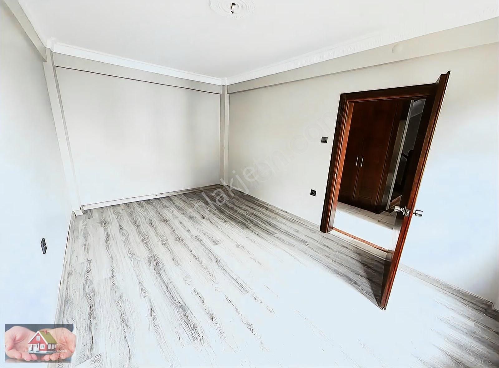 Kurtoğlu'ndan Kilyos'ta Deniz Manzaralı Müstakil Dubleks Villa - Görsel 12