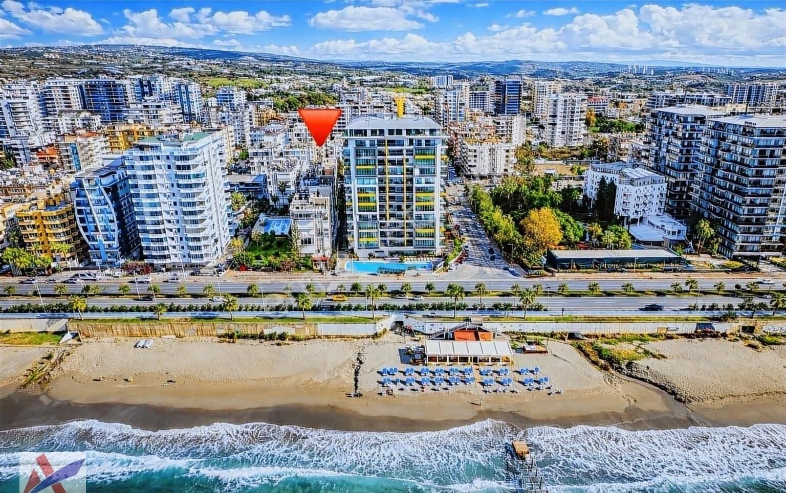 Mahmutlar'da Denıze Sıfır Sitede 2+1 Eşyalı Daire - Görsel 3