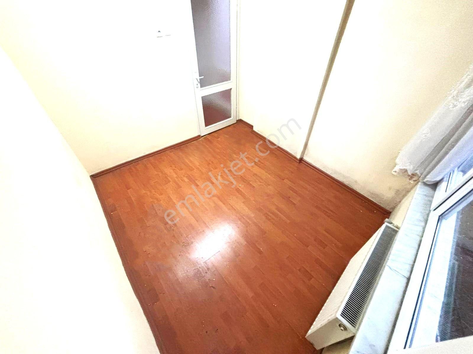 Aygülden Akçay Merkez'de Denize Yakın Çift Cepheli Çift Balkonlu Doğalgaza Uyumlu 3+1 Satılık Daire - Görsel 20