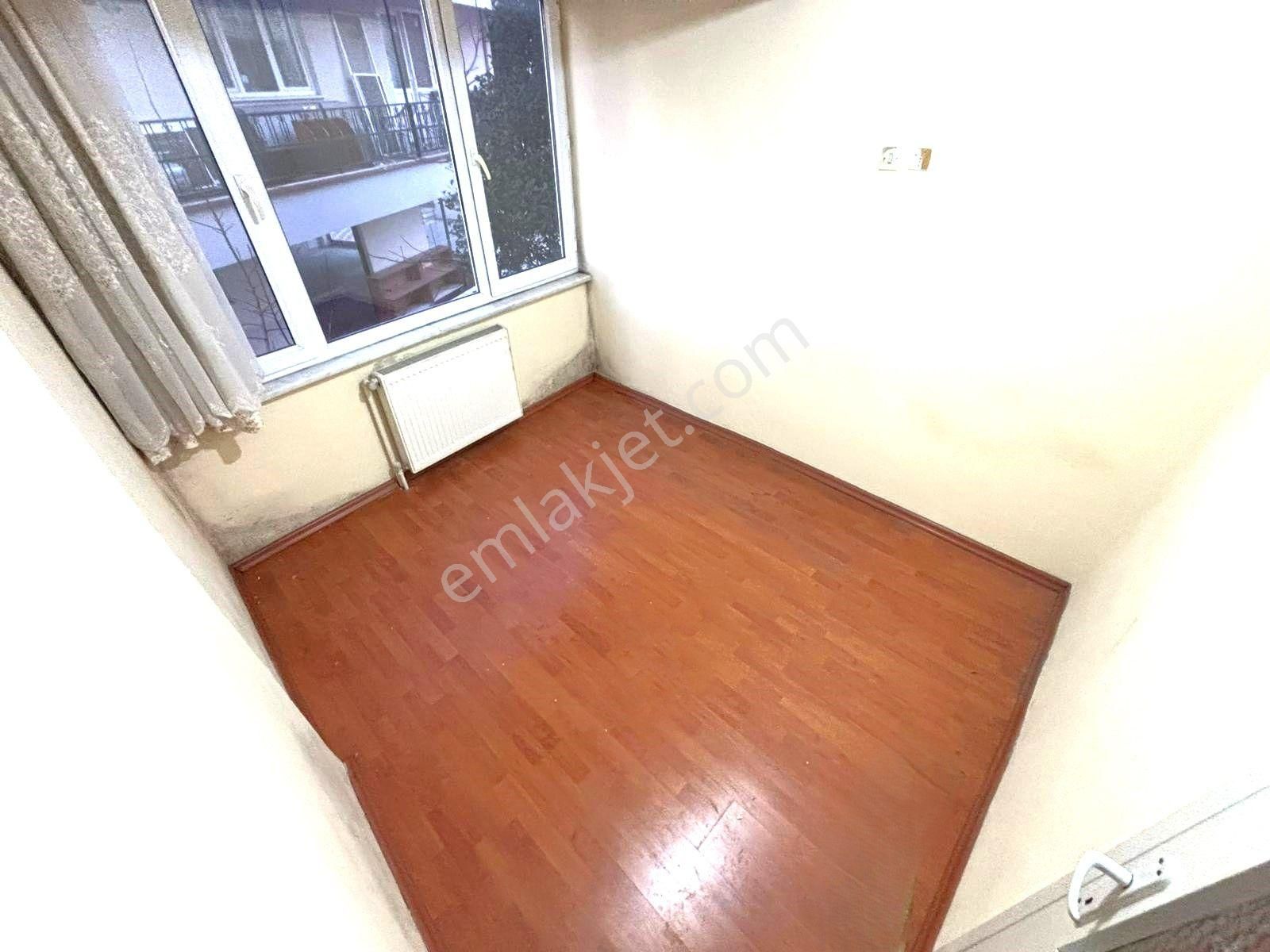 Aygülden Akçay Merkez'de Denize Yakın Çift Cepheli Çift Balkonlu Doğalgaza Uyumlu 3+1 Satılık Daire - Görsel 19