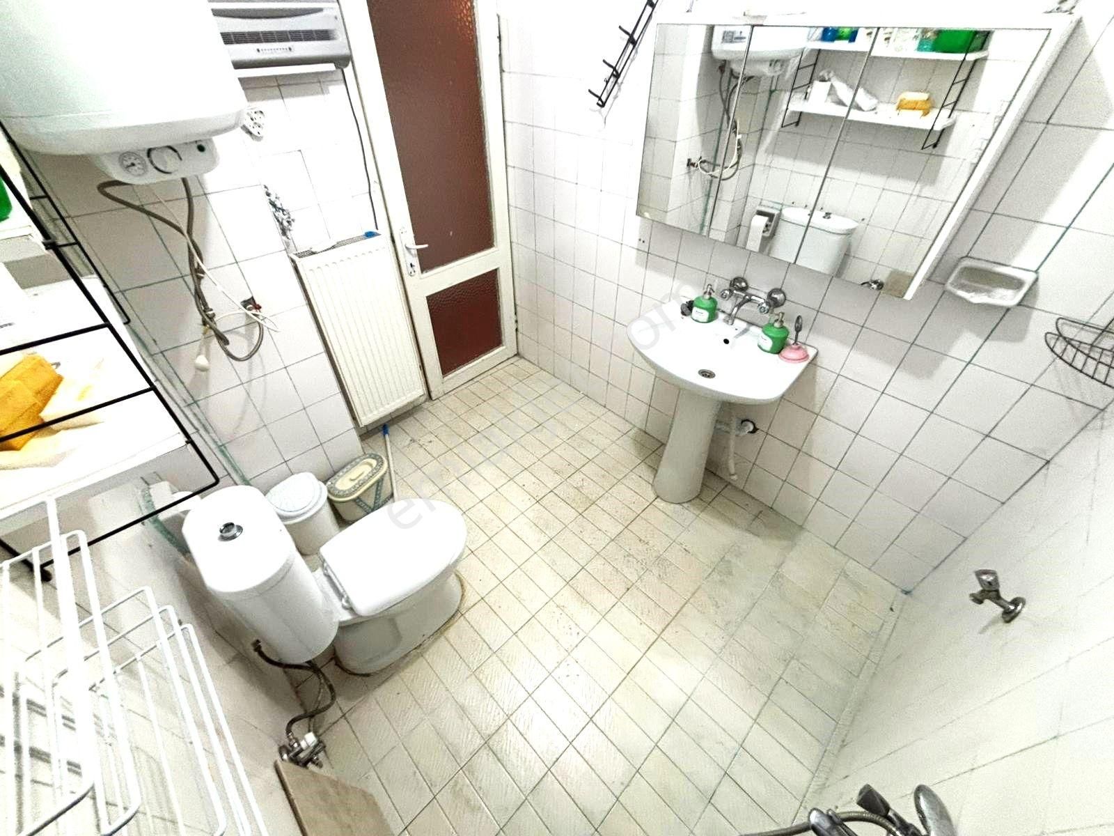 Aygülden Akçay Merkez'de Denize Yakın Çift Cepheli Çift Balkonlu Doğalgaza Uyumlu 3+1 Satılık Daire - Görsel 30