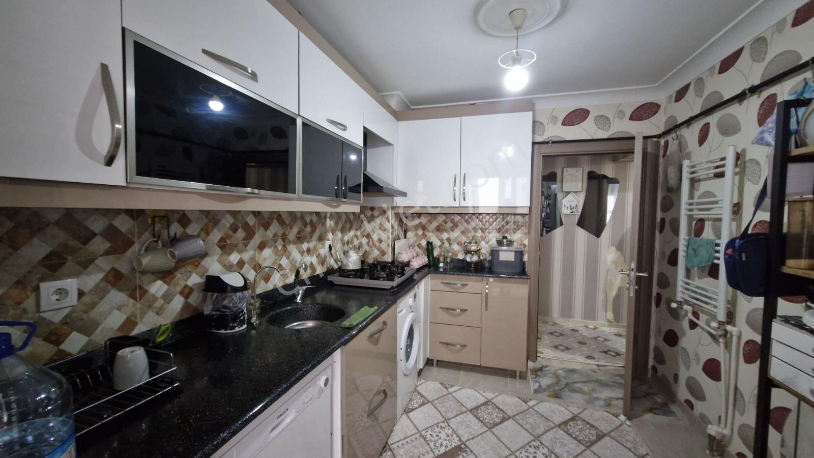 Alsancak Mah Full Yapılı Satılık Asansörlü 3+1 Ara Kat Daire - Görsel 14