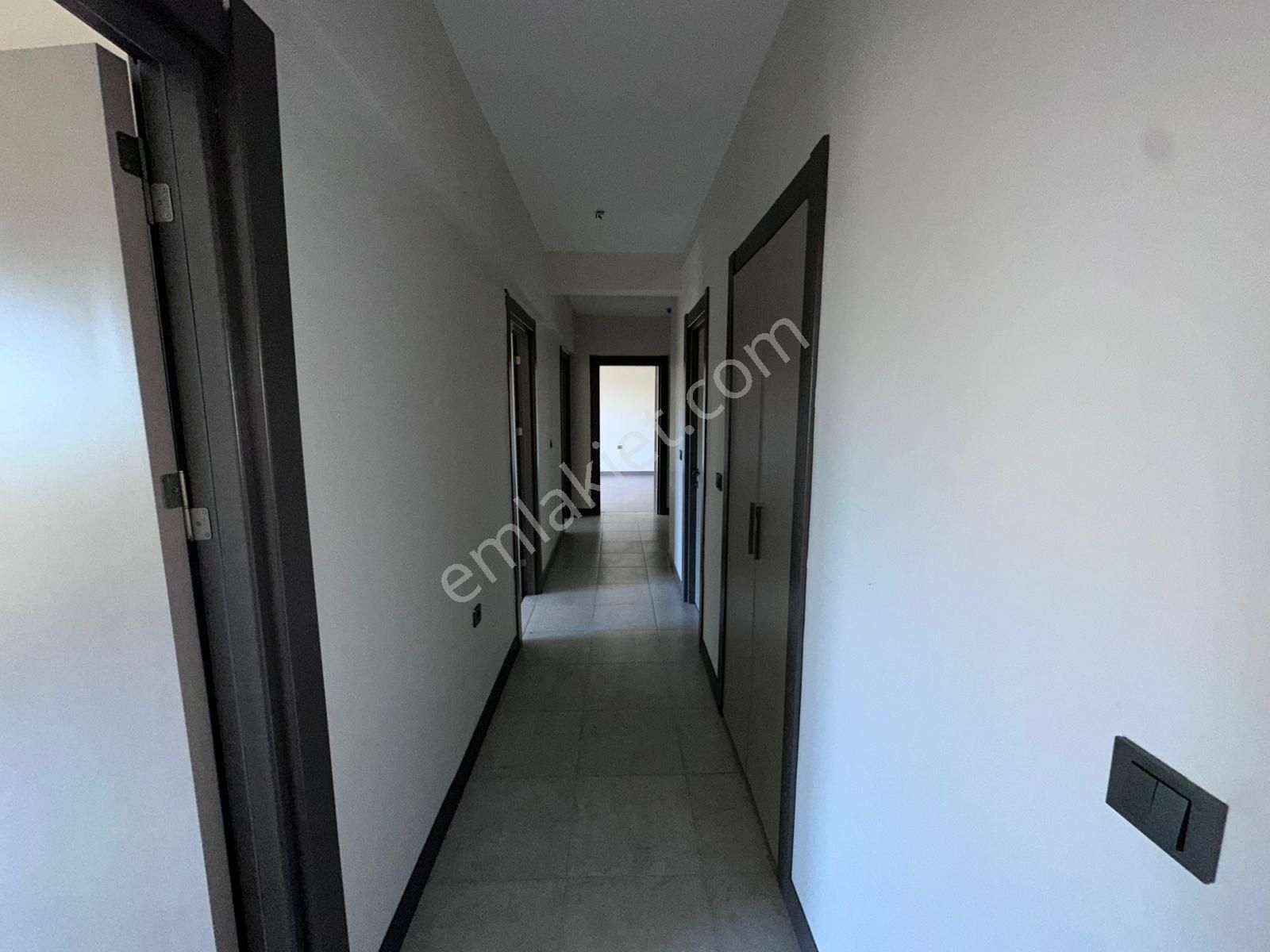 Alanya Mahmutlar Tokide Kiralık 3+1 Daire - Görsel 2