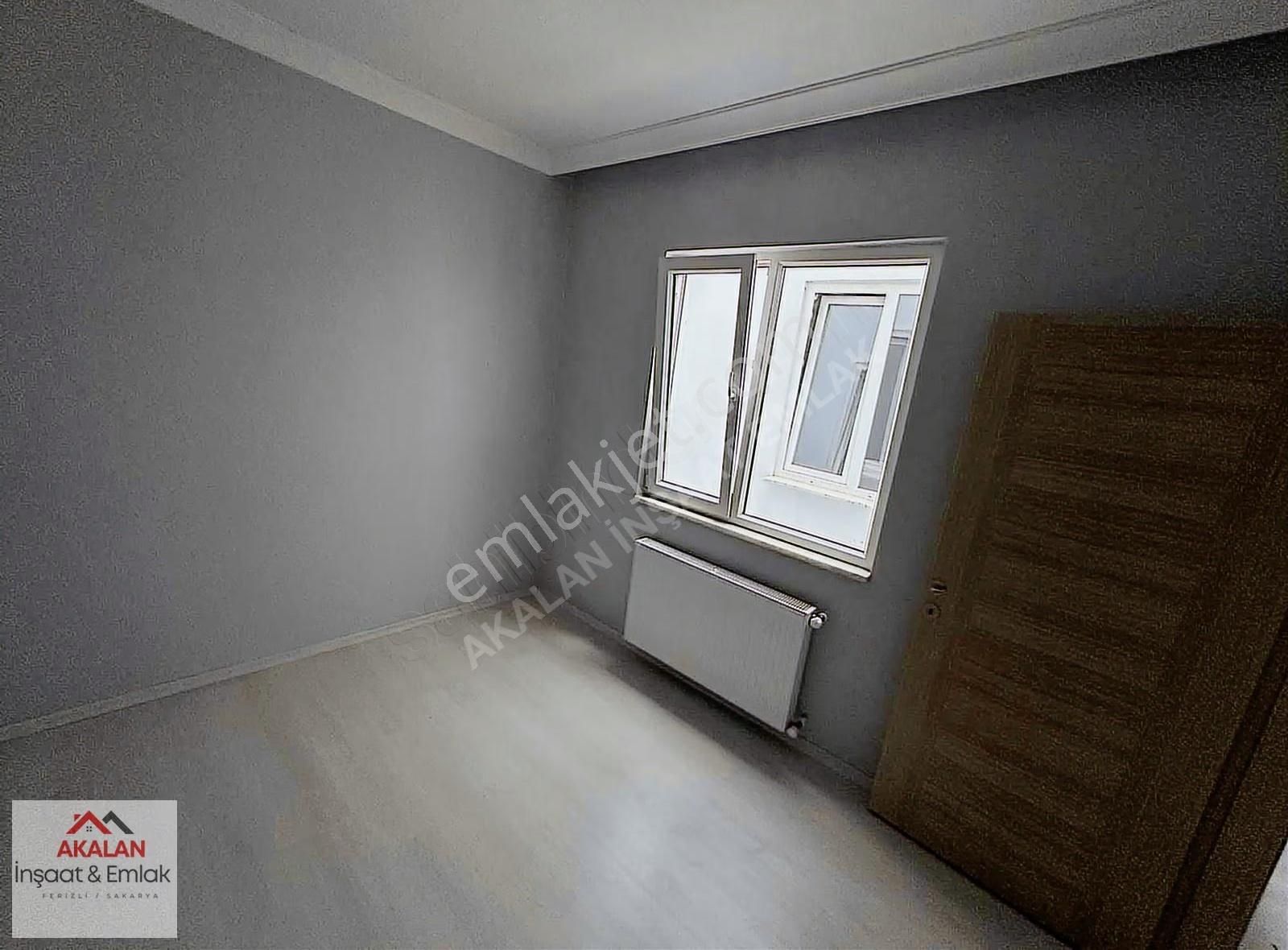 Ferizli Merkez'de 3+1 Amerikan Mutfak Ara Kat Kiralık Daire - Görsel 12