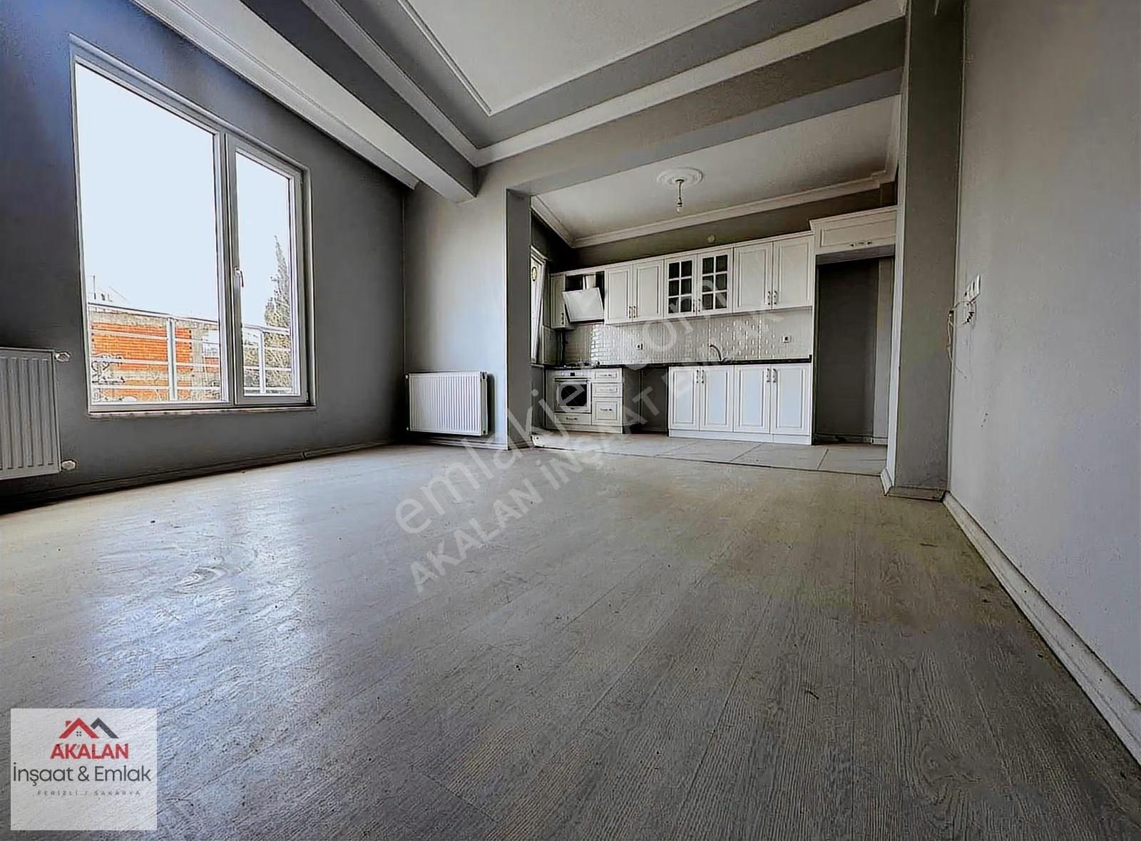 Ferizli Merkez'de 3+1 Amerikan Mutfak Ara Kat Kiralık Daire - Görsel 7