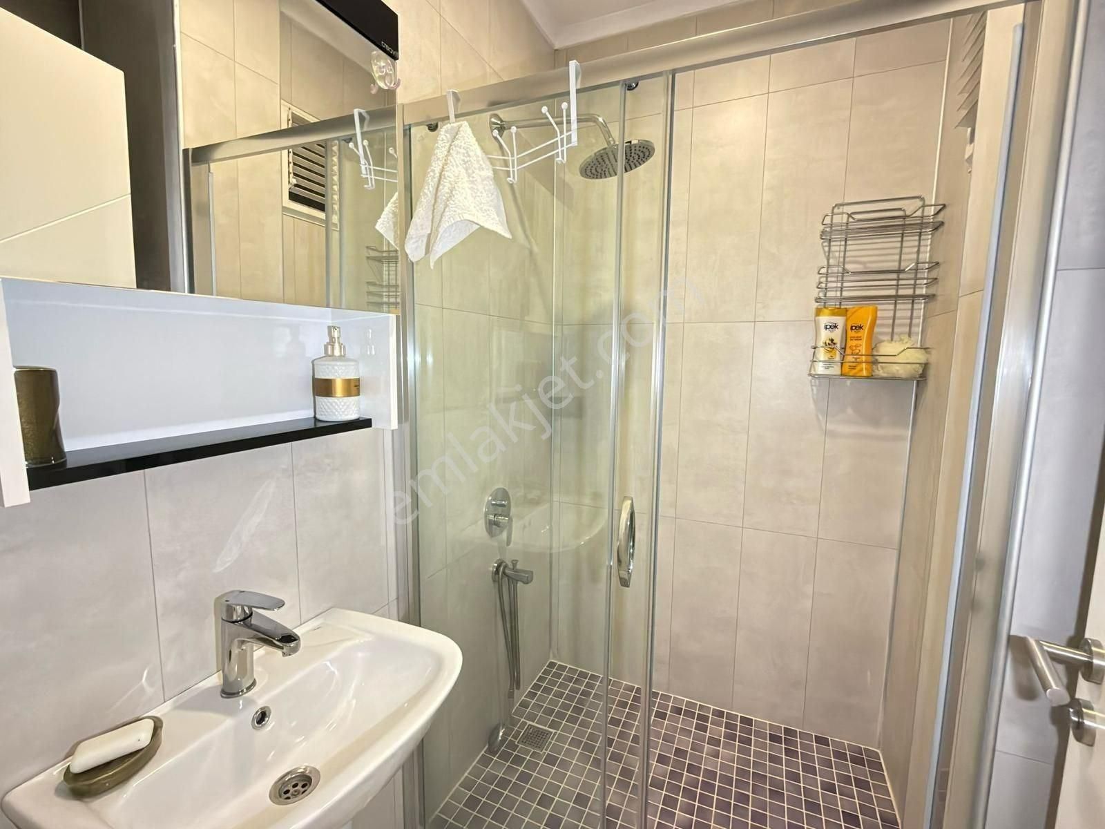 Alanya’da Sosyal Olanaklı Sitede Satılık 2+1 Daire - Görsel 18