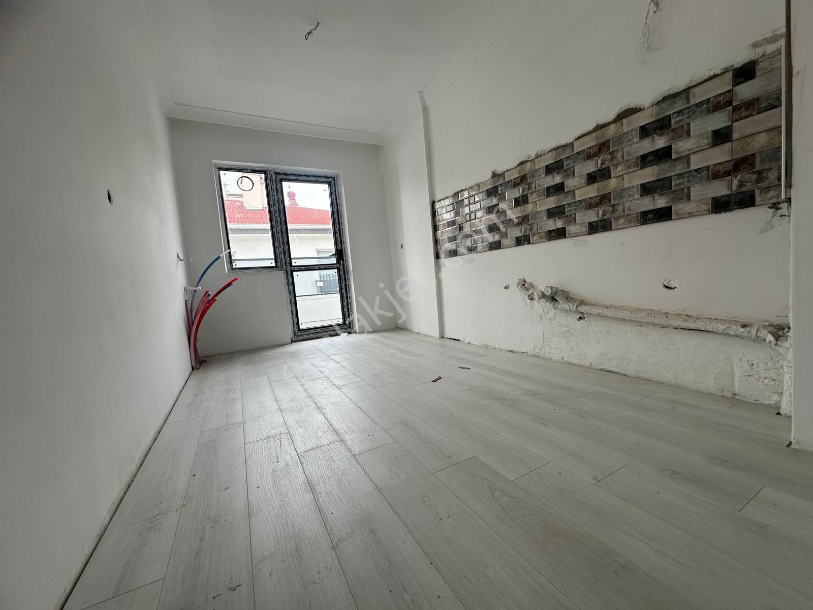 2+1 Katta 2 Aya Teslim 29 Ekimde