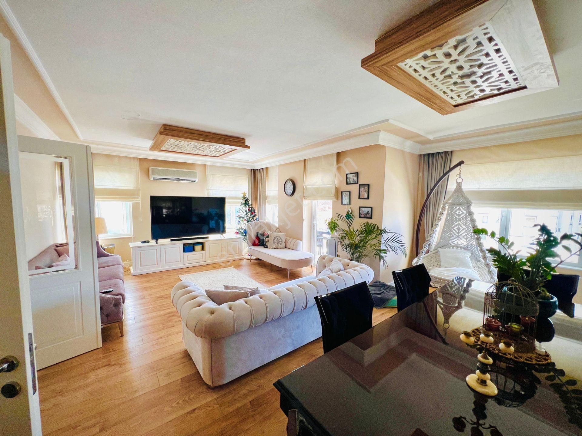 Sundera'dan Şirinyalı' Da Havuzlu Site İçerisinde Deniz Manzaralı 3+1 Arakat Satılık Daire - Görsel 3