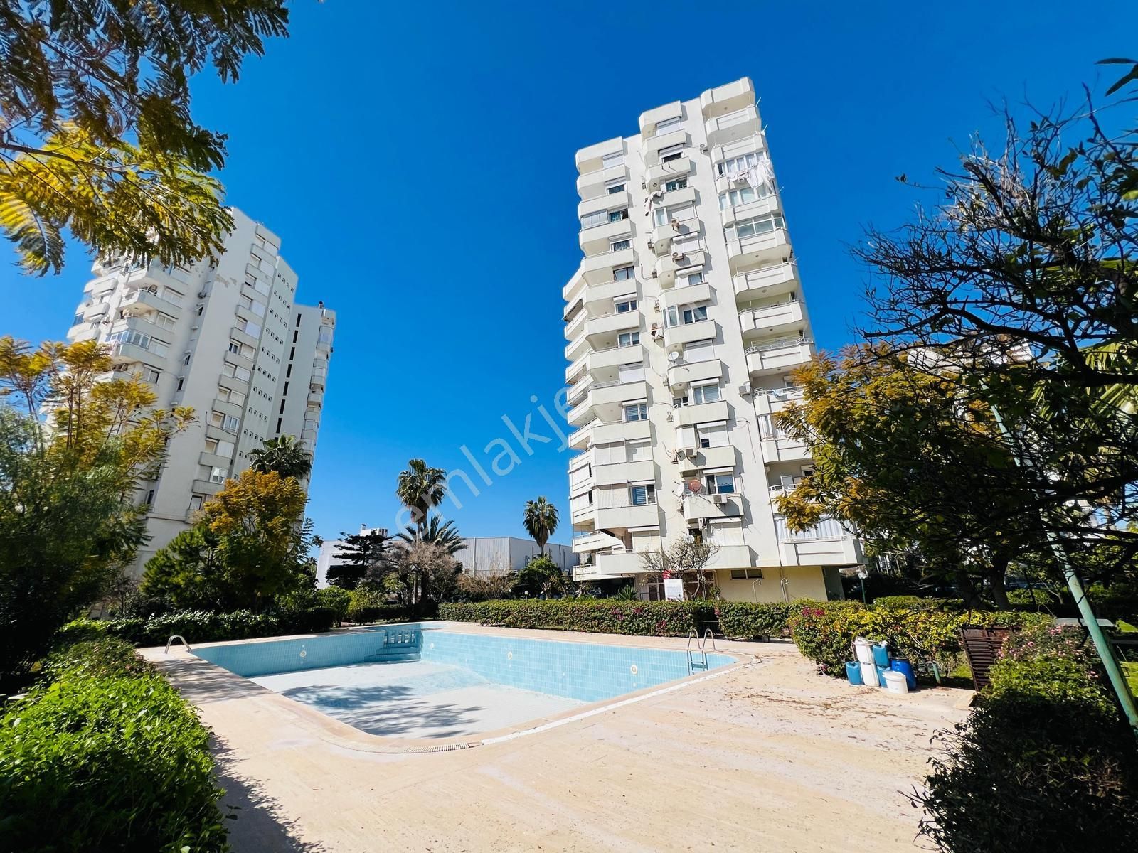 Sundera'dan Şirinyalı' Da Havuzlu Site İçerisinde Deniz Manzaralı 3+1 Arakat Satılık Daire - Görsel 25