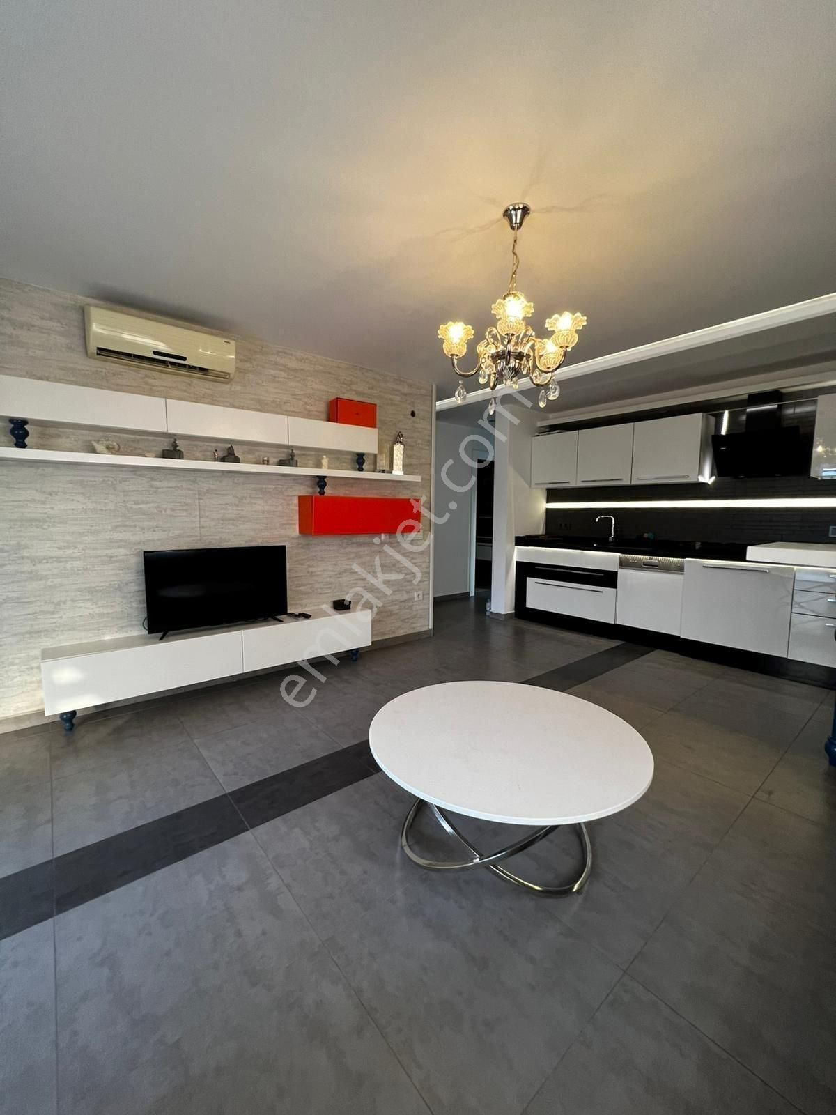 Alanya Oba’da İkamete Uygun, Eşyalı 2+1 Satılık Daire - Görsel 3