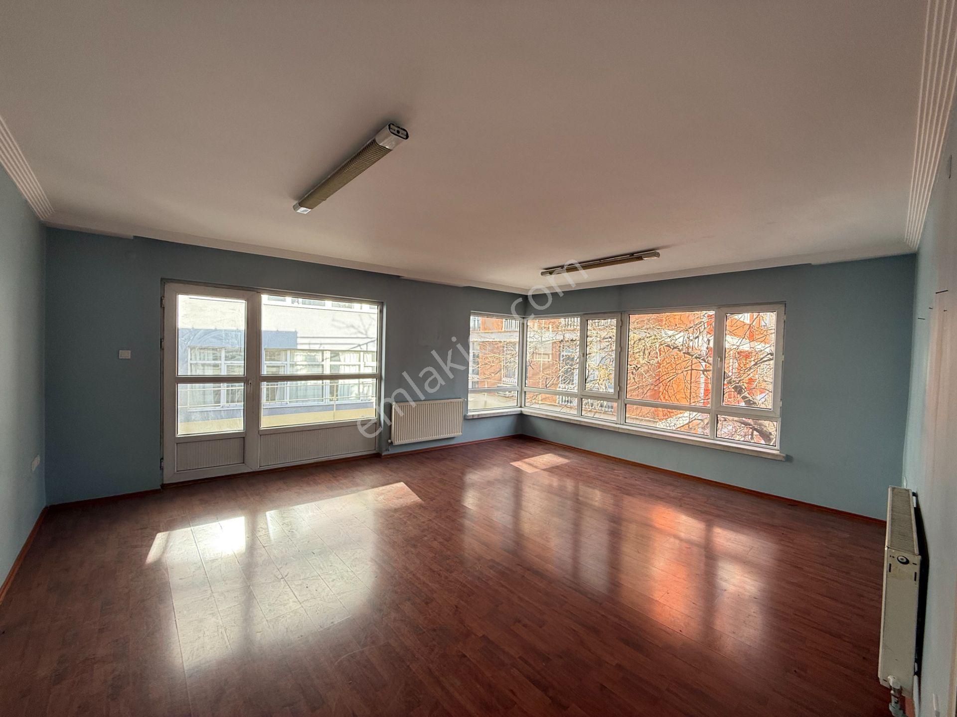 Cb Vizyon'dan Özveren Sokakta 3+1 Ferah Daire