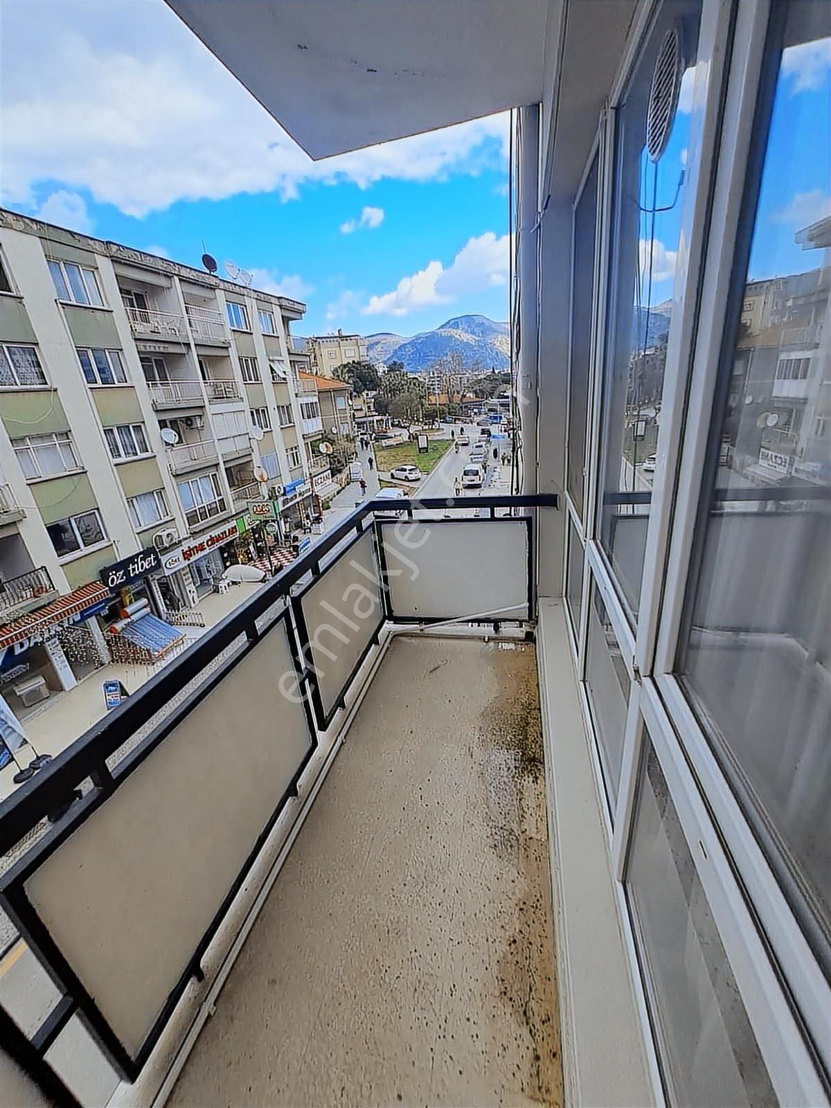 Aydın Söke Yenicami Mah. İstasyon Caddesi Üzerinde Satılık Daire - Görsel 9