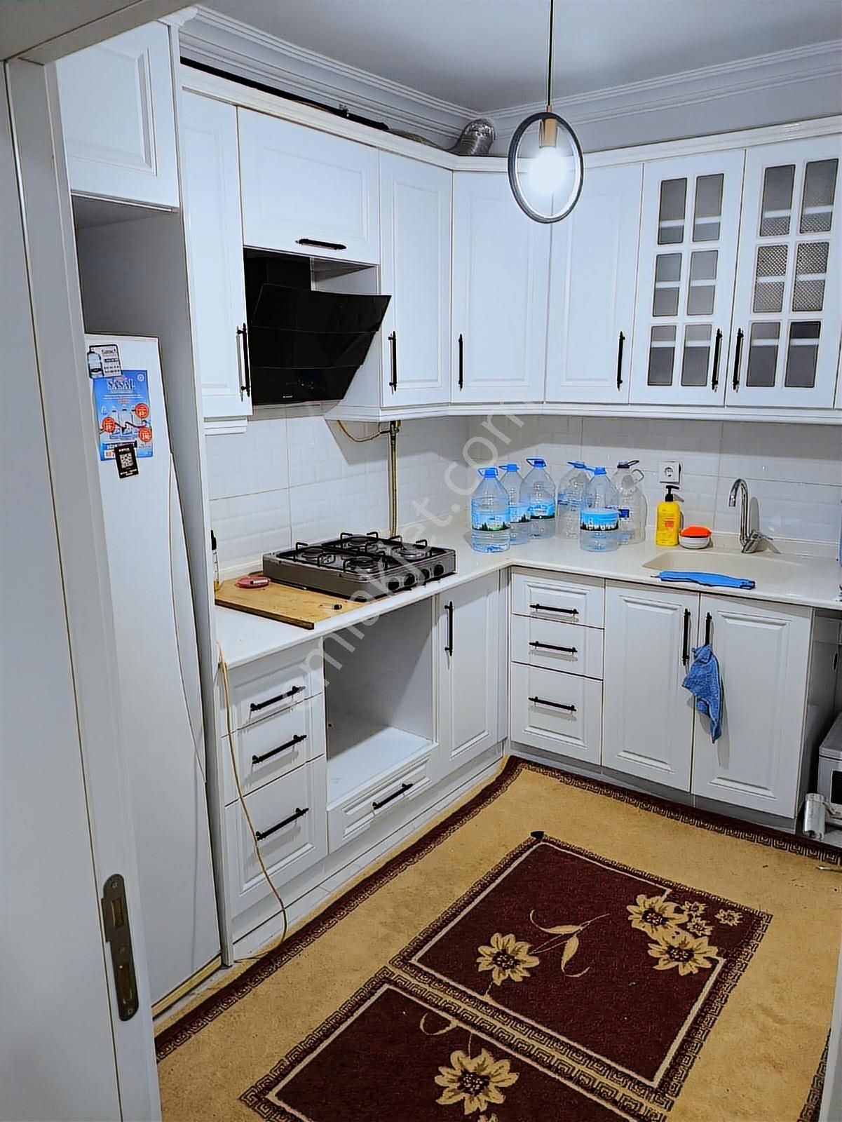 Bornova Kızılayda Eşyalı_müstakil Bahçeli_tamamen Yenilenmiş 3+1 - Görsel 18