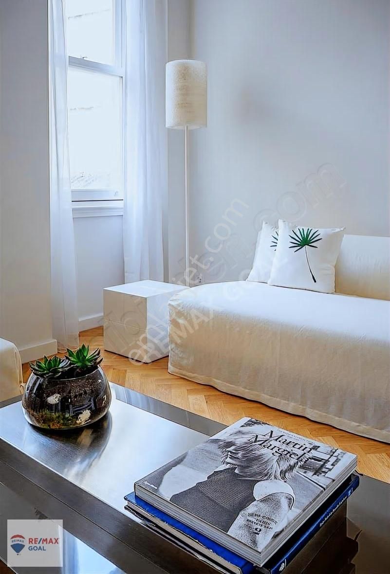 Galata'da Tarihi Binada Yenilenmiş 3+1 Satılık Daire - Görsel 28