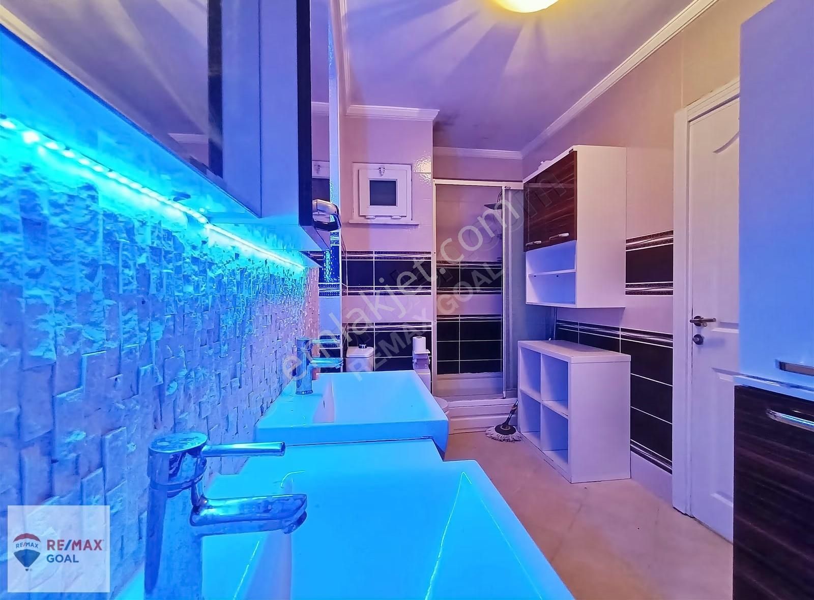 Bölgenin En Gözde Ve Nezih Sitelerinden Sweet Home'da 3+1 Daire - Görsel 10