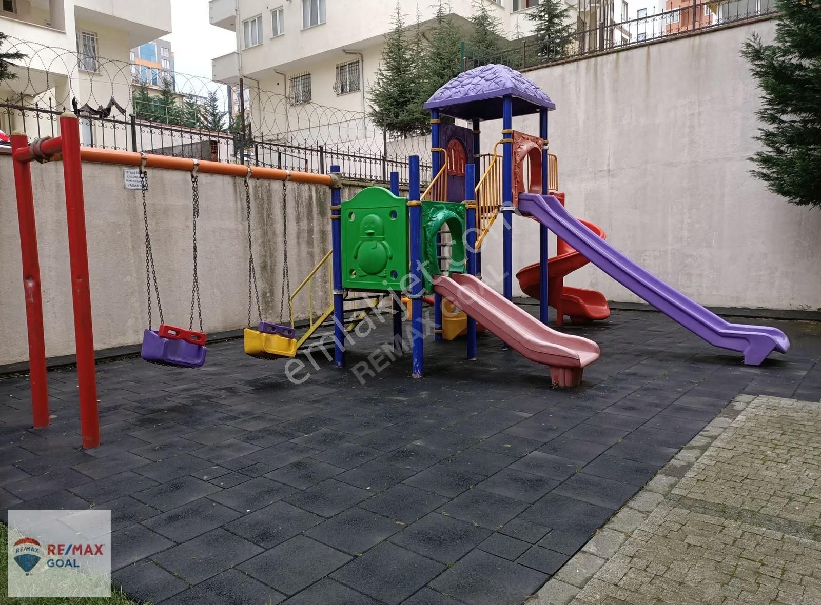 Bölgenin En Gözde Ve Nezih Sitelerinden Sweet Home'da 3+1 Daire - Görsel 14