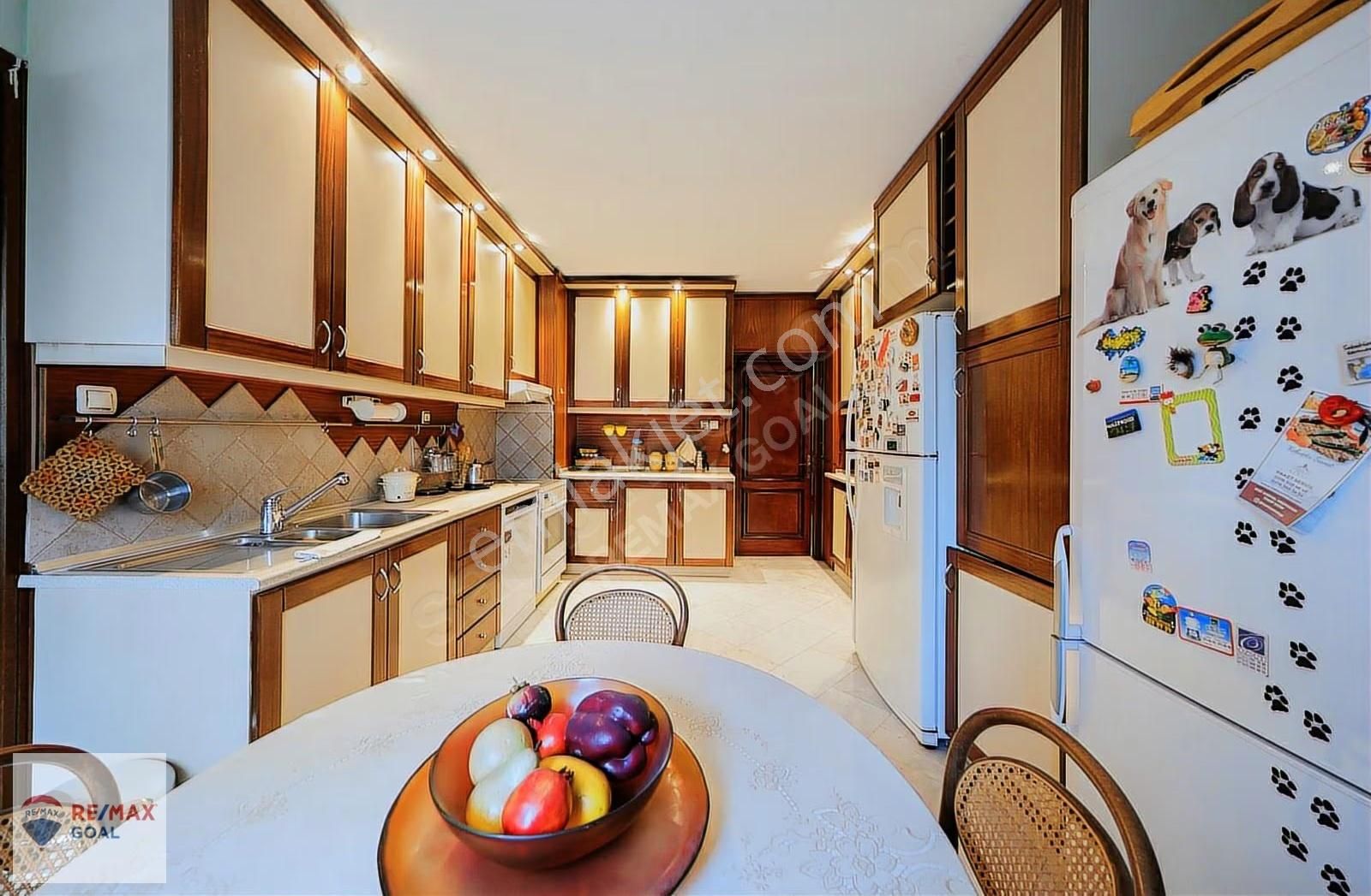 Erenköyde 300 M² Net Ferah 5+1 | Eşyalı | Güvenlikli - Görsel 18