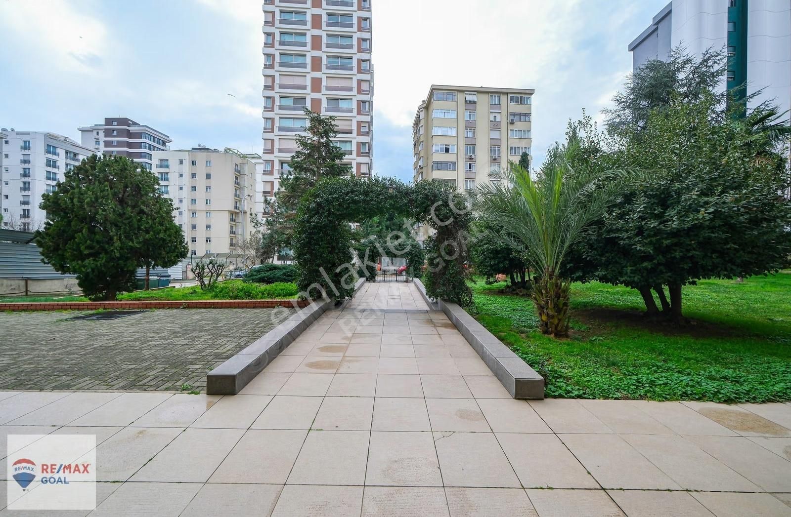 Erenköyde 300 M² Net Ferah 5+1 | Eşyalı | Güvenlikli - Görsel 19