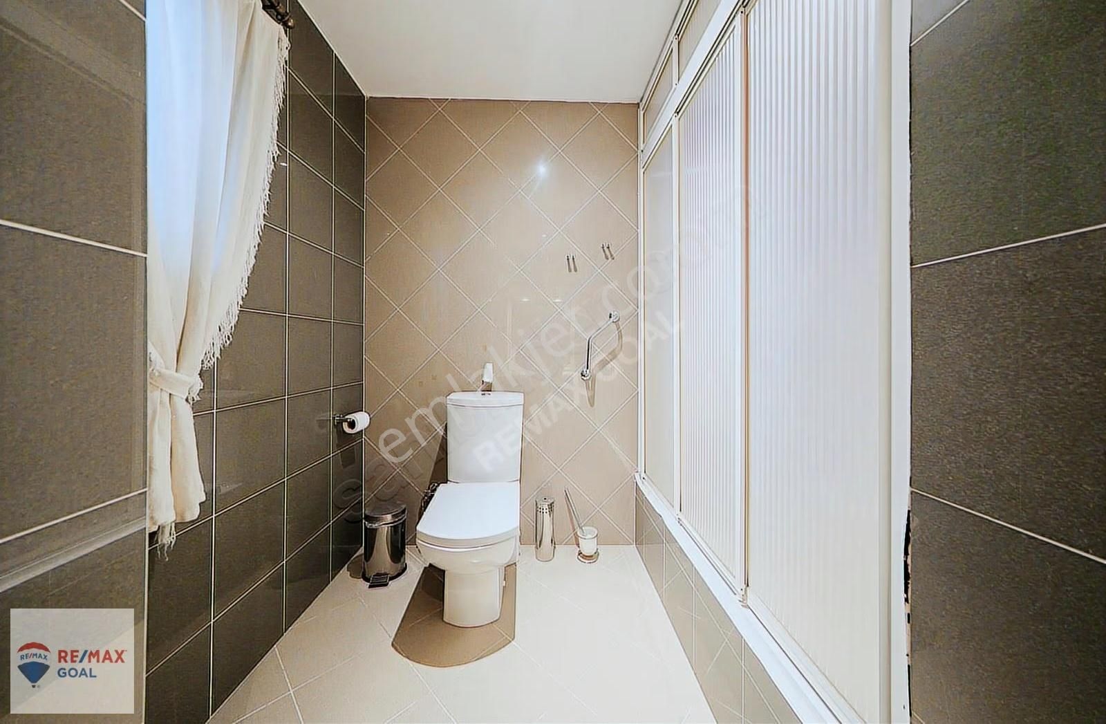 Erenköyde 300 M² Net Ferah 5+1 | Eşyalı | Güvenlikli - Görsel 26