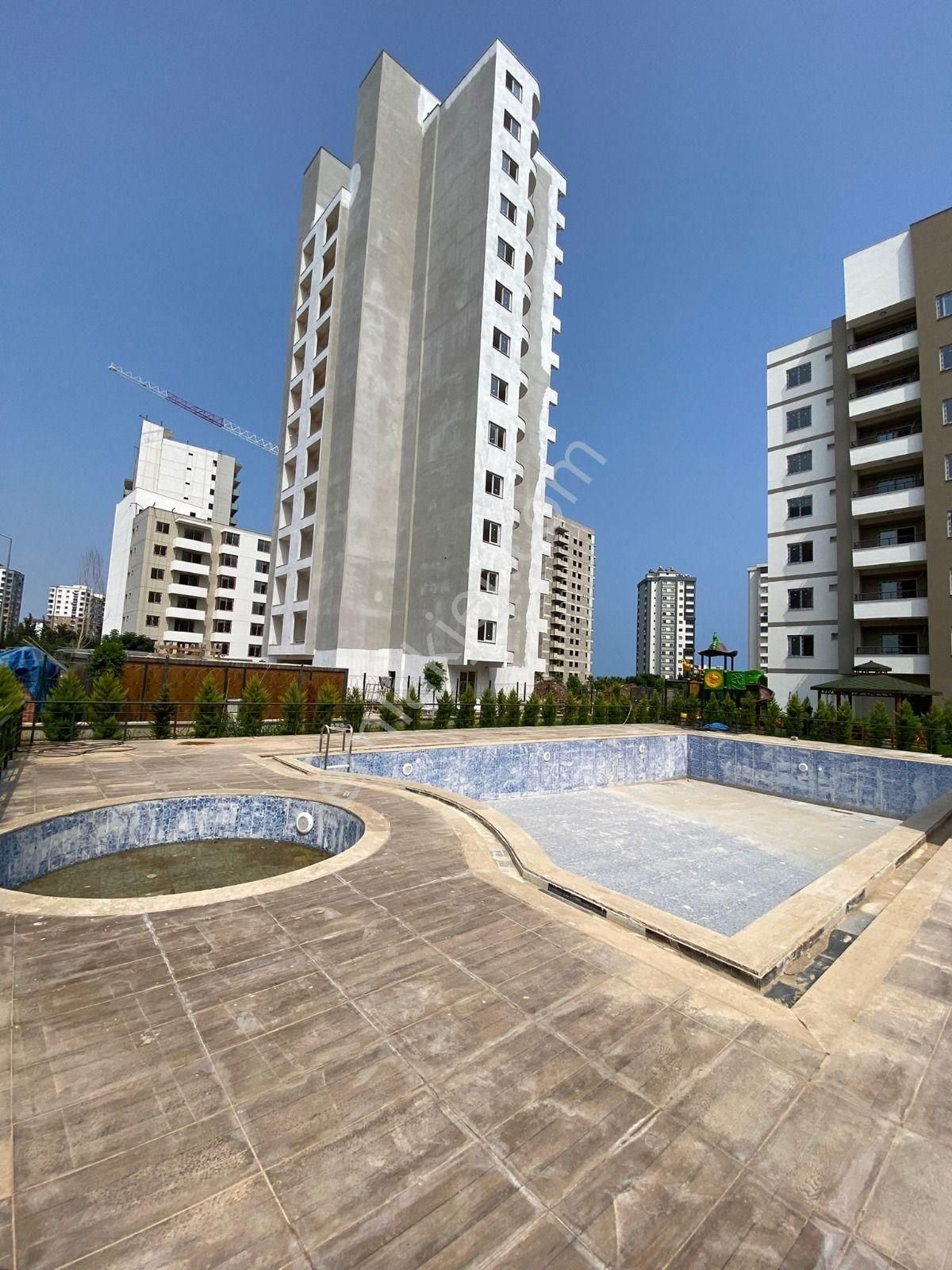 Sahibinden Havuzlu Doğalgazlı 2+1 2.kat Köşe Daire - Görsel 12