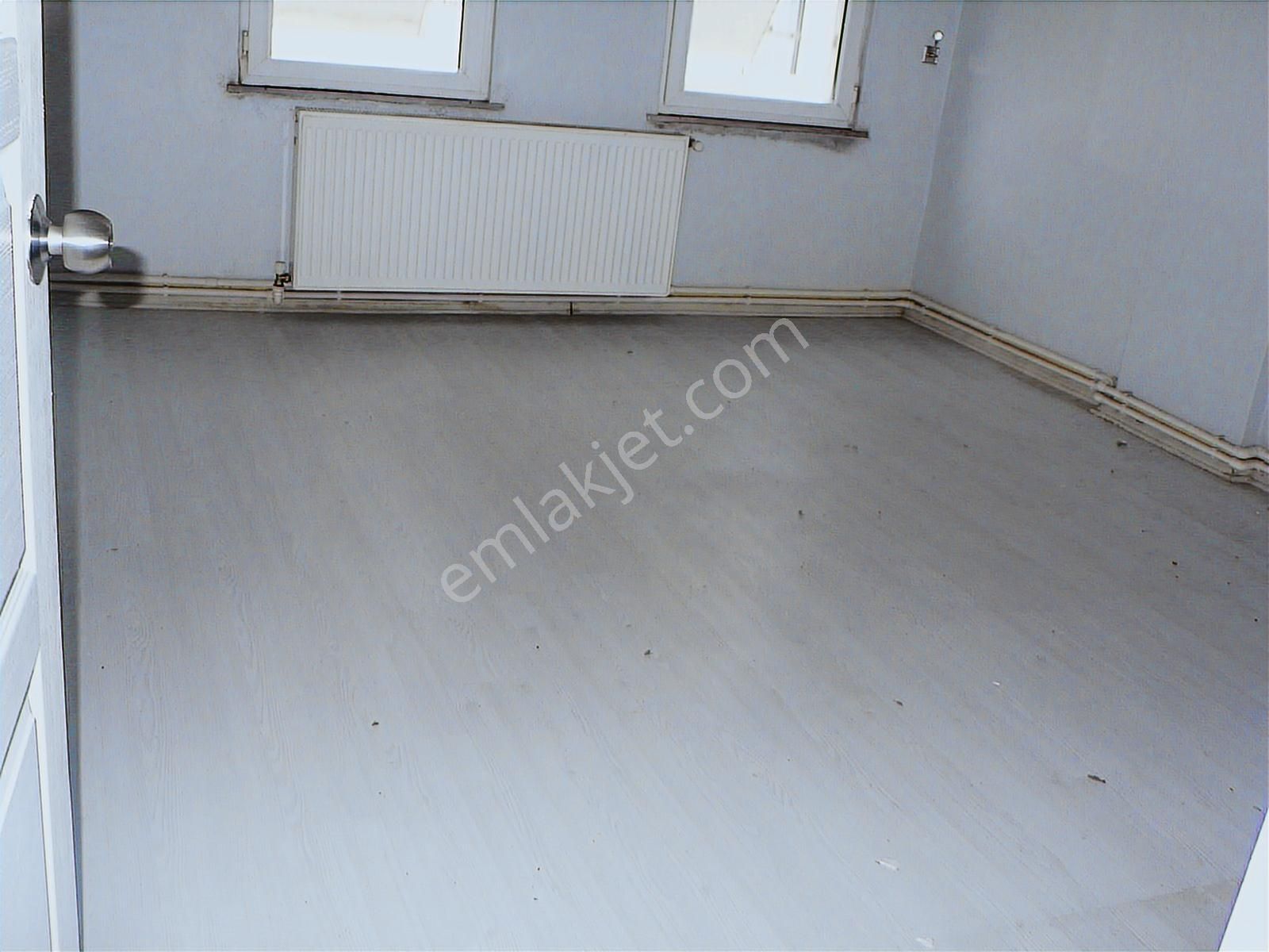 Sitede, Metroya Ve Otobüs Durağına Yakın Temiz 2+1 Bakımlı Daire - Görsel 12