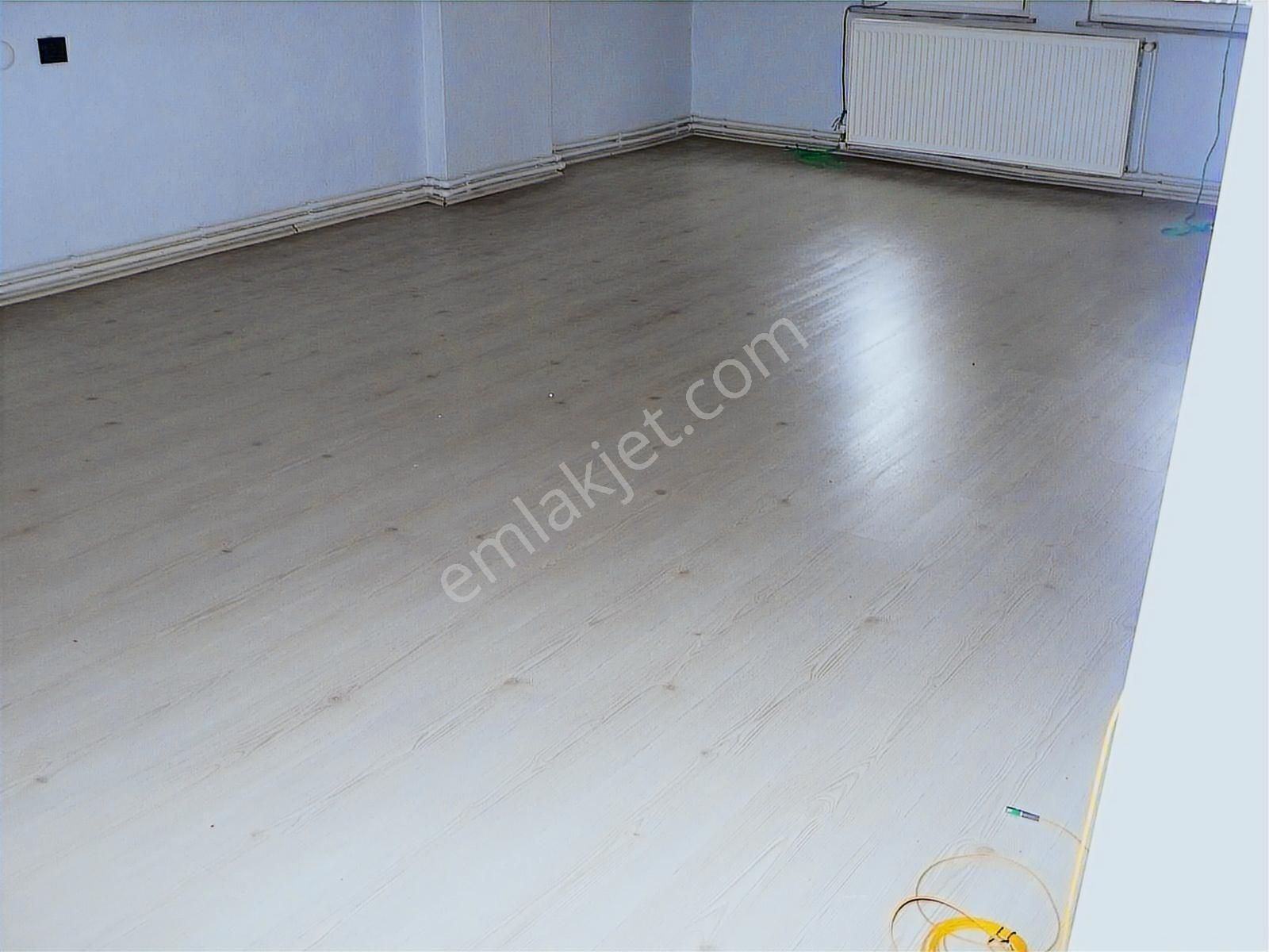 Sitede, Metroya Ve Otobüs Durağına Yakın Temiz 2+1 Bakımlı Daire - Görsel 17