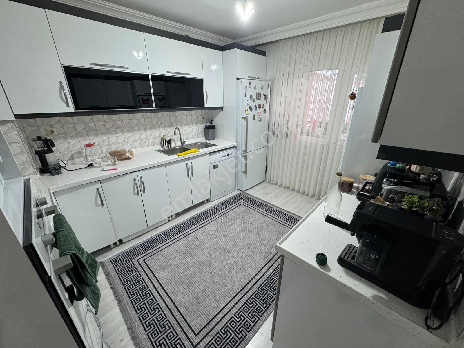 Ahi Evran Mahallesinde 3+1 Bağımsız Katta Yapılı Fırsat Daire - Görsel 14