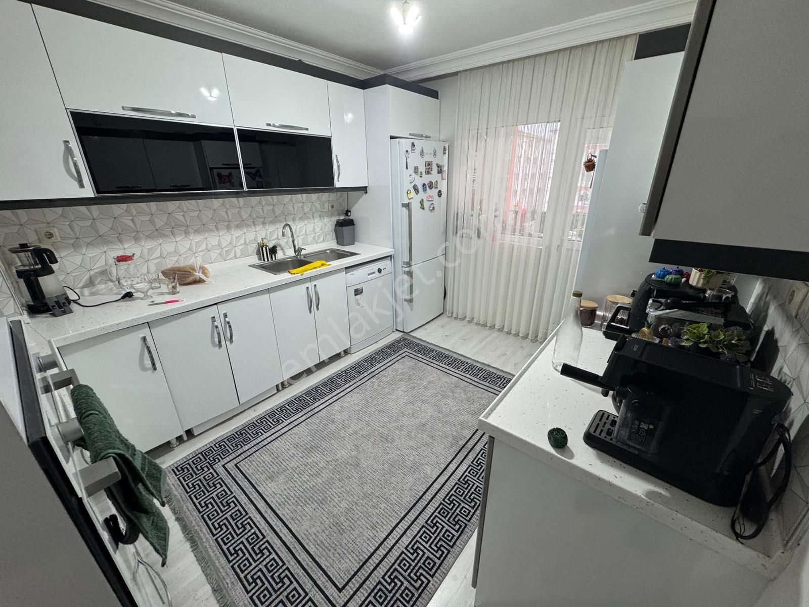 Ahi Evran Mahallesinde 3+1 Bağımsız Katta Yapılı Fırsat Daire - Görsel 11