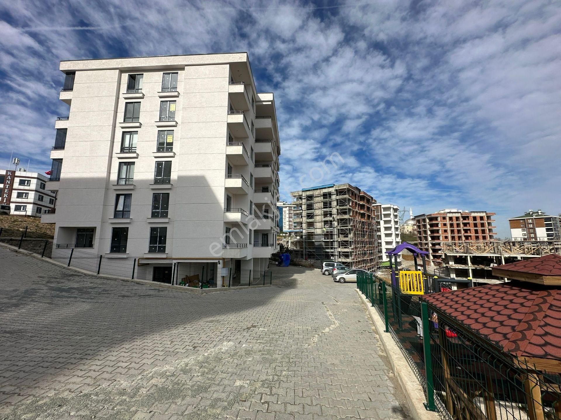 Trabzon Çukurçayır'da Kiralık 3+1 Sıfır Daire - Görsel 32