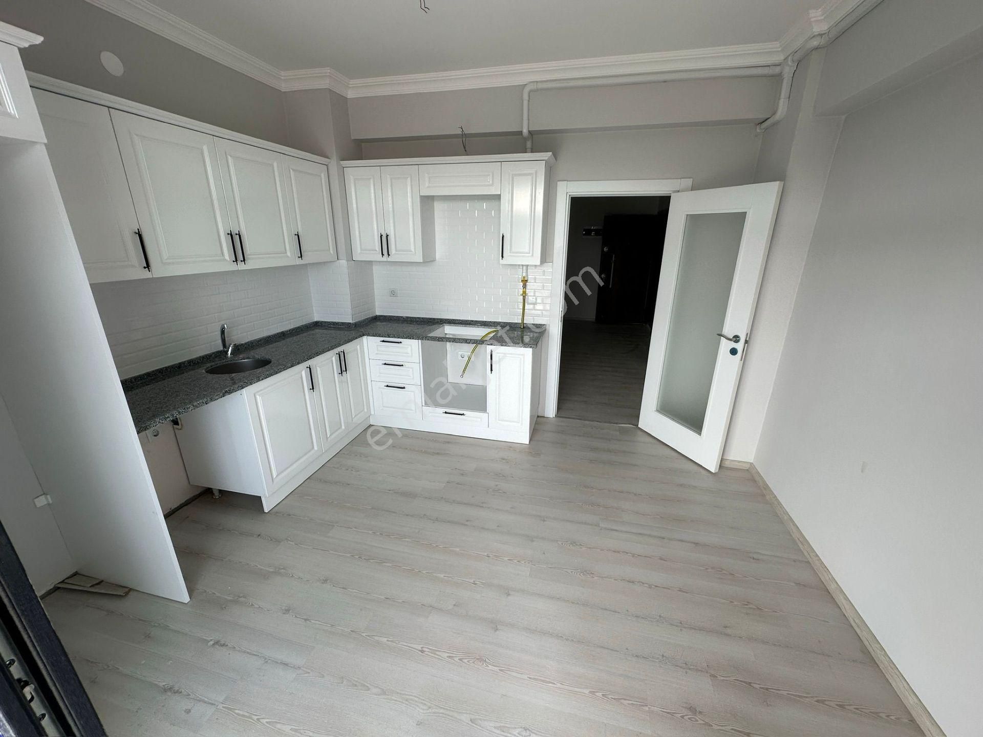 Trabzon Çukurçayır'da Kiralık 3+1 Sıfır Daire - Görsel 3