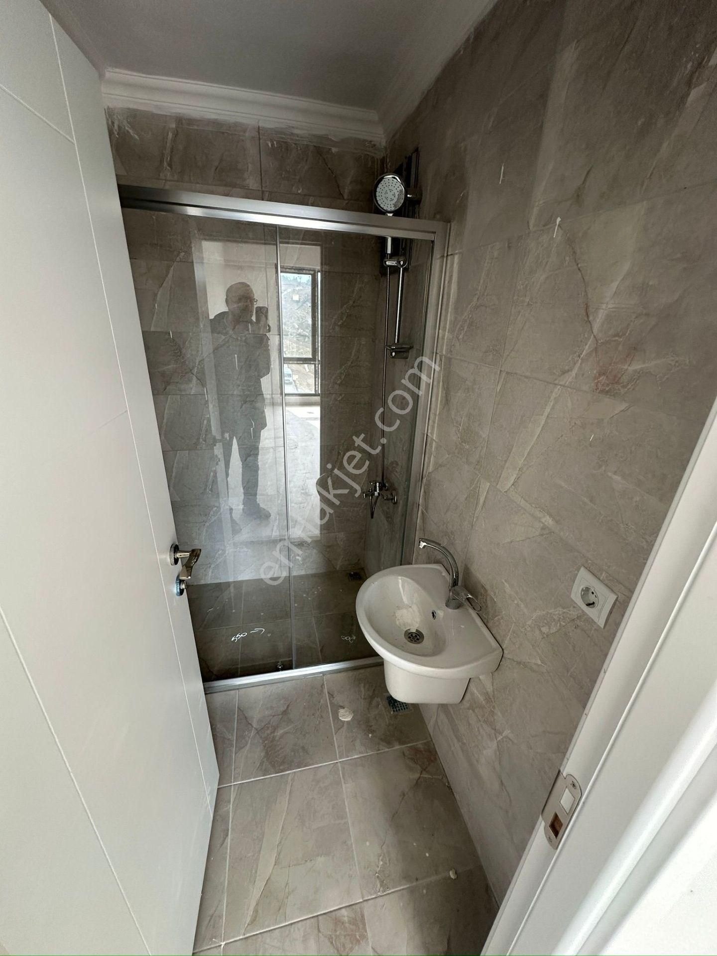 Trabzon Çukurçayır'da Kiralık 3+1 Sıfır Daire - Görsel 15