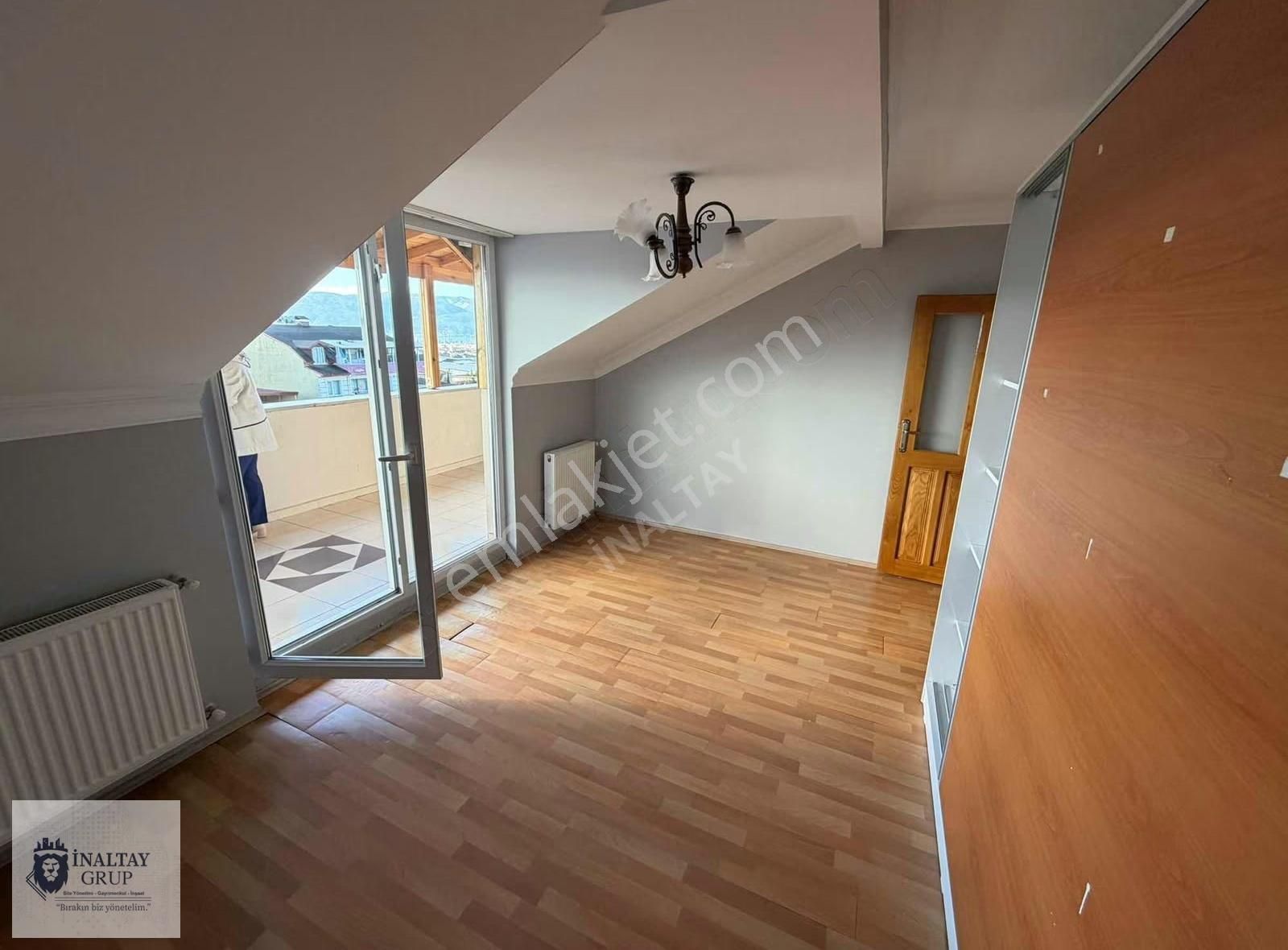 Körfez'de Satılık 5+1 Çatı Dubleks Daire - 180m² Net - Görsel 5