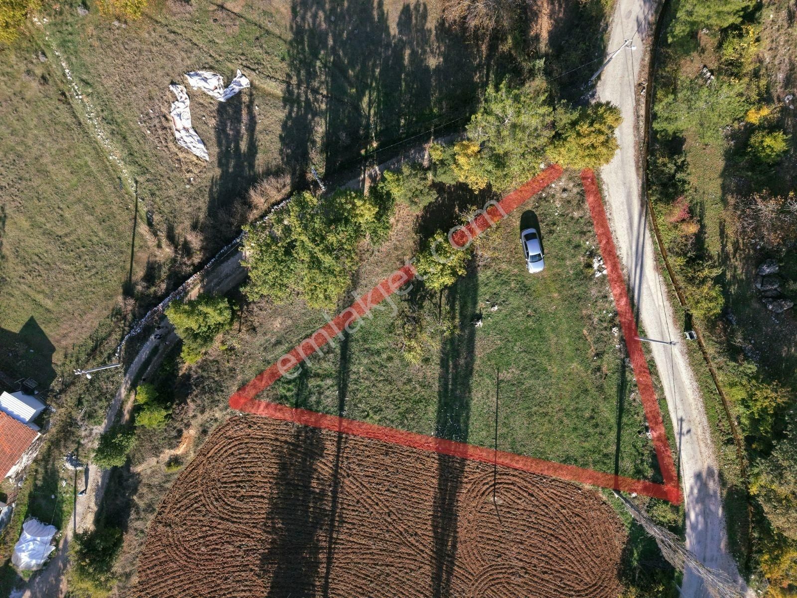 Fethiye Nif Mahallesi'nde Satılık 677m2 Villa Arsası - Görsel 2