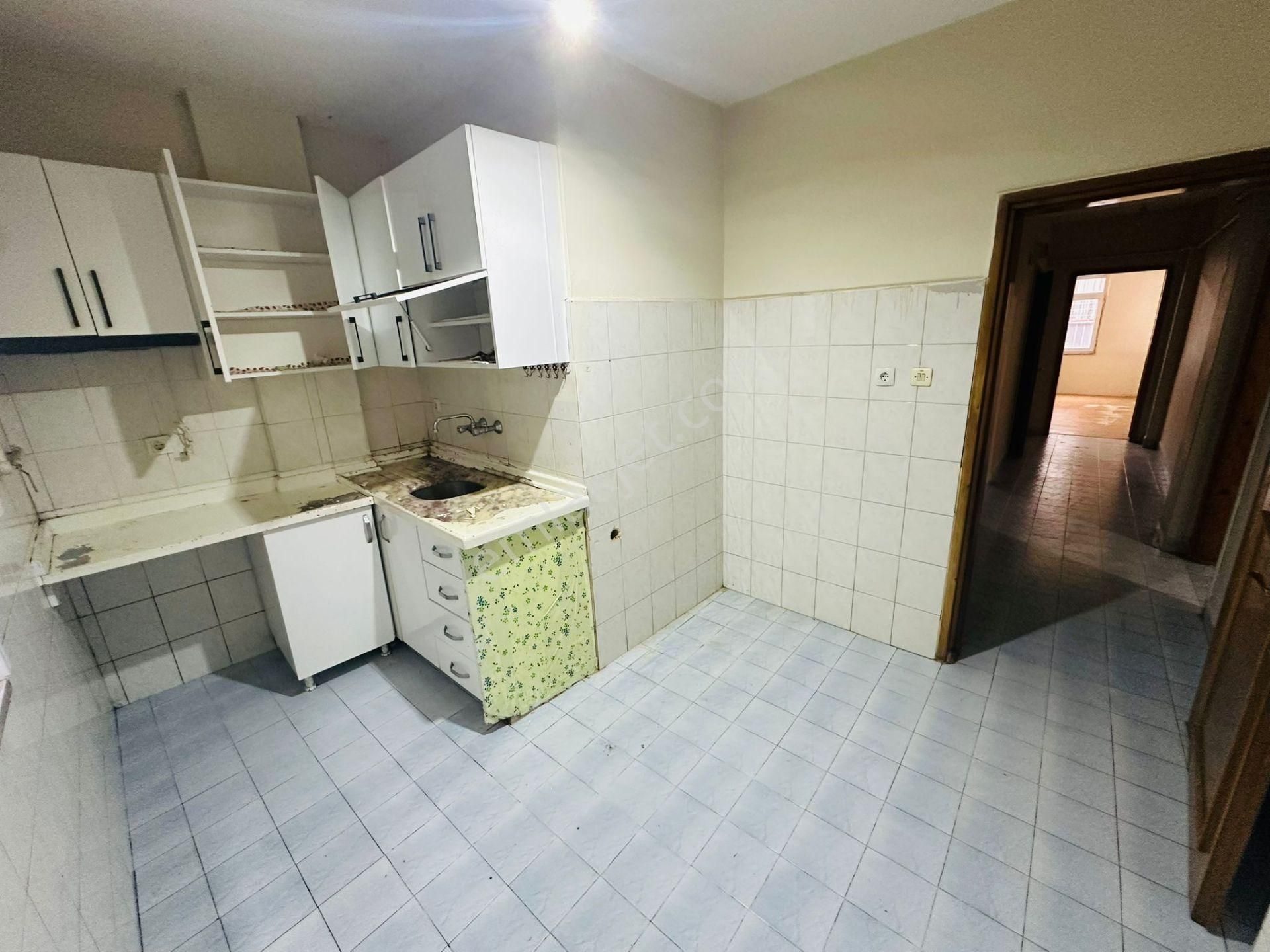İsmetpaşa Mah 2+1 120m2 Kiralık 1.kat Daire Doğalgaz Sobalı - Görsel 9